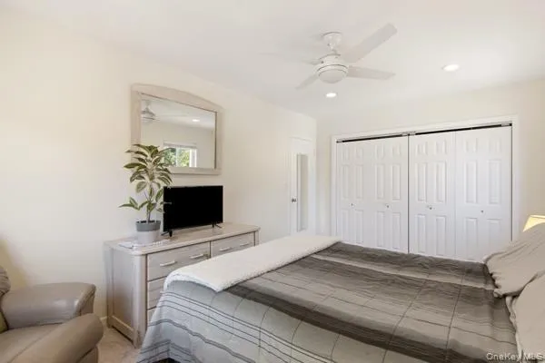 105 Prime Avenue, Huntington, NY, 1 Bedroom Bedrooms, 4 Rooms Rooms,1 BathroomBathrooms,Residential,For Rent,Prime,0,1024399 105 Prime Avenue, Huntington, NY, 1 Bedroom Bedrooms, 4 Rooms Rooms,1 BathroomBathrooms,Residential,For Rent,Prime,0,1024399