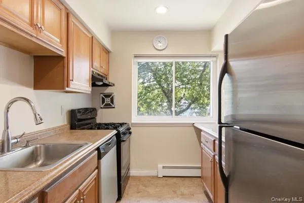 105 Prime Avenue, Huntington, NY, 1 Bedroom Bedrooms, 4 Rooms Rooms,1 BathroomBathrooms,Residential,For Rent,Prime,0,1024399 105 Prime Avenue, Huntington, NY, 1 Bedroom Bedrooms, 4 Rooms Rooms,1 BathroomBathrooms,Residential,For Rent,Prime,0,1024399