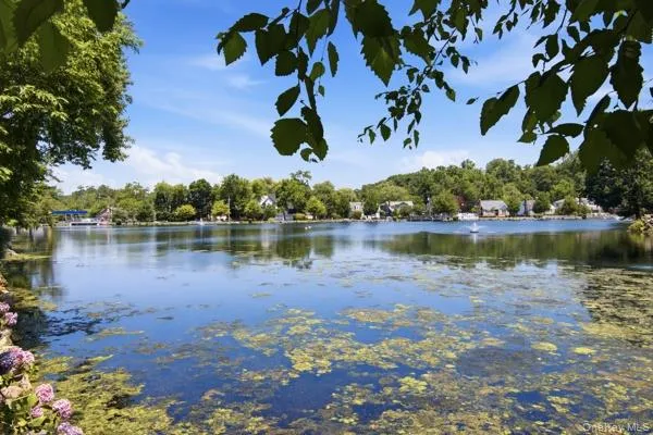 105 Prime Avenue, Huntington, NY, 1 Bedroom Bedrooms, 4 Rooms Rooms,1 BathroomBathrooms,Residential,For Rent,Prime,0,1024399 105 Prime Avenue, Huntington, NY, 1 Bedroom Bedrooms, 4 Rooms Rooms,1 BathroomBathrooms,Residential,For Rent,Prime,0,1024399