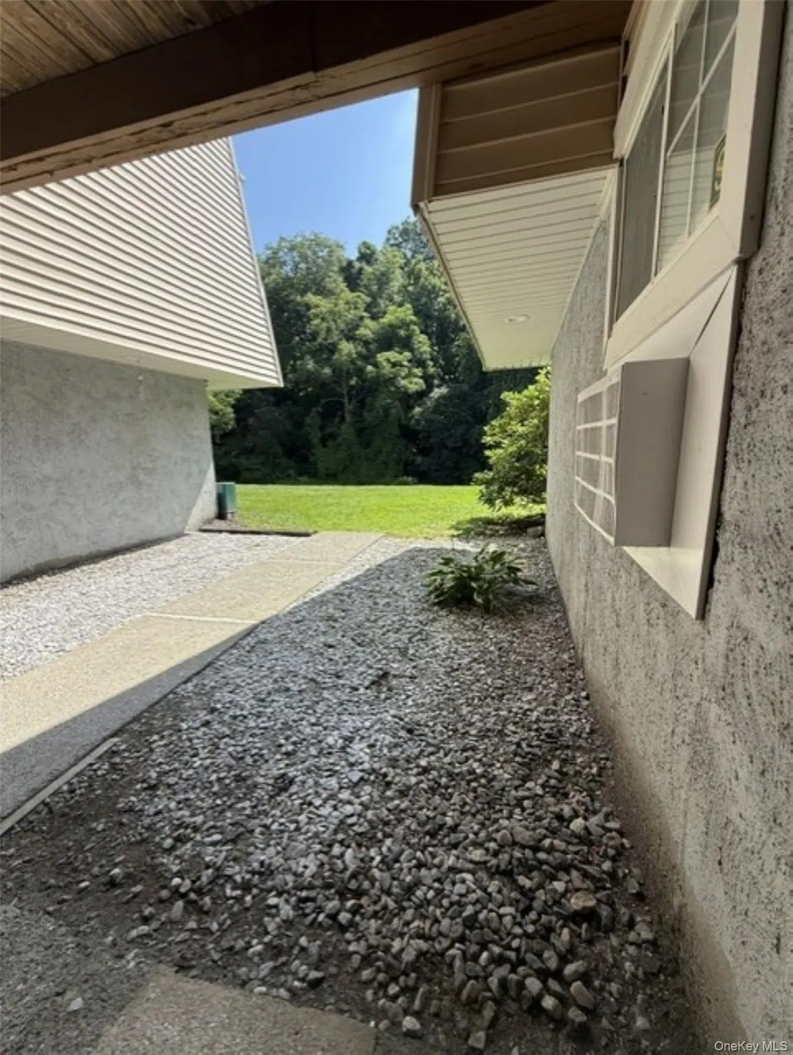 315 Fox Run Lane, Patterson, NY, 1 Bedroom Bedrooms, 3 Rooms Rooms,1 BathroomBathrooms,Residential Lease,For Rent,Fox Run,0,1024401 315 Fox Run Lane, Patterson, NY, 1 Bedroom Bedrooms, 3 Rooms Rooms,1 BathroomBathrooms,Residential Lease,For Rent,Fox Run,0,1024401