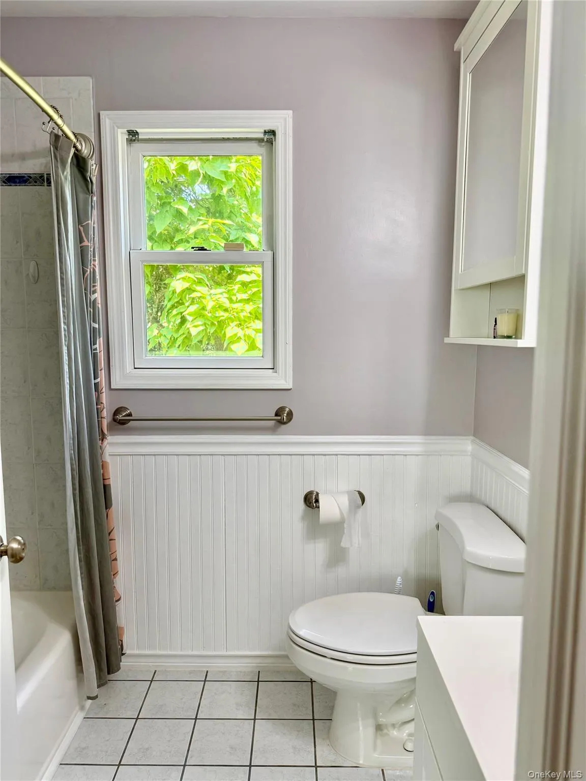 Full bath on the main floor Full bath on the main floor