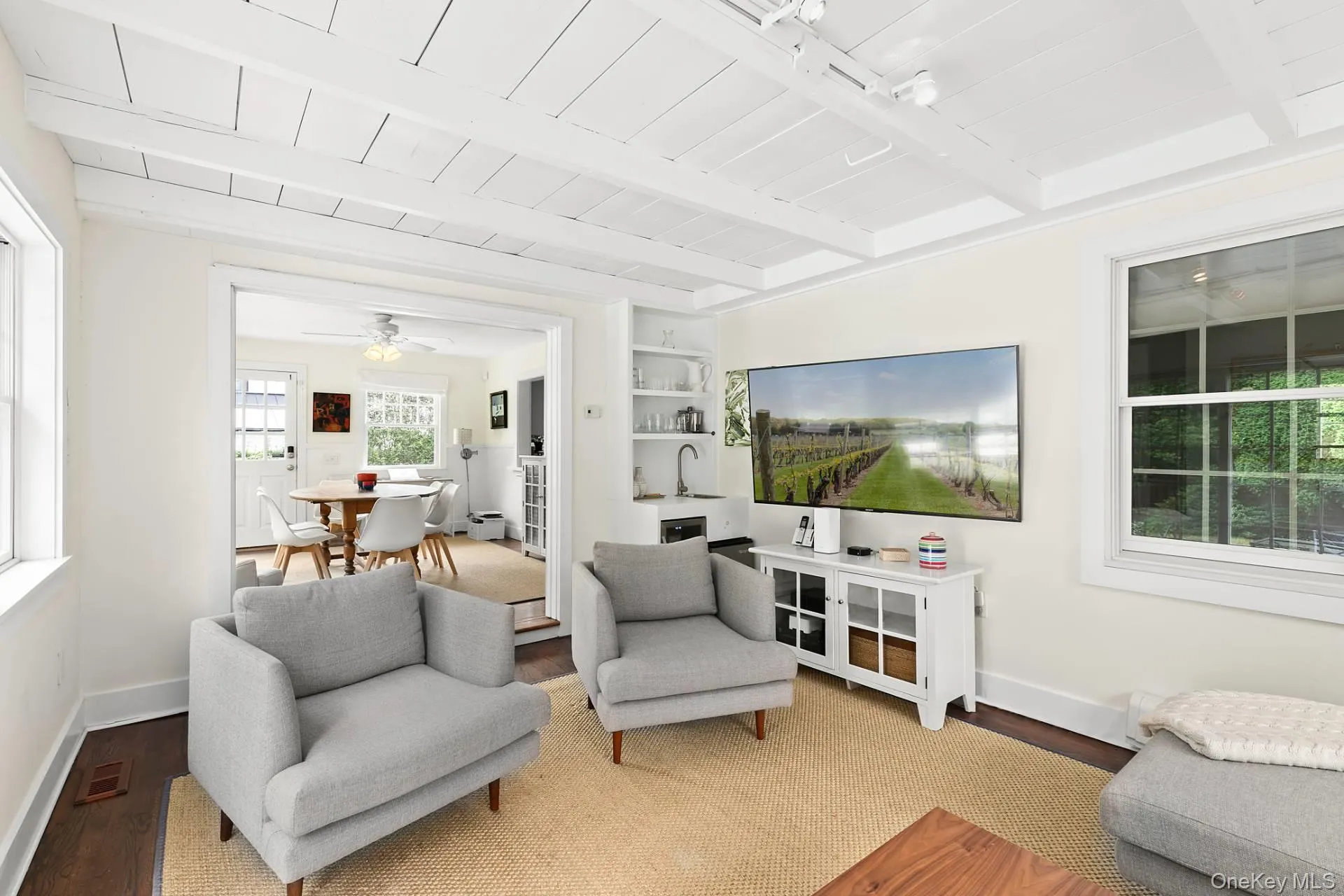 98 Sherrill Road, East Hampton, NY, 4 Bedrooms Bedrooms, 8 Rooms Rooms,2 BathroomsBathrooms,Residential Lease,For Rent,Sherrill,0,1024404 98 Sherrill Road, East Hampton, NY, 4 Bedrooms Bedrooms, 8 Rooms Rooms,2 BathroomsBathrooms,Residential Lease,For Rent,Sherrill,0,1024404