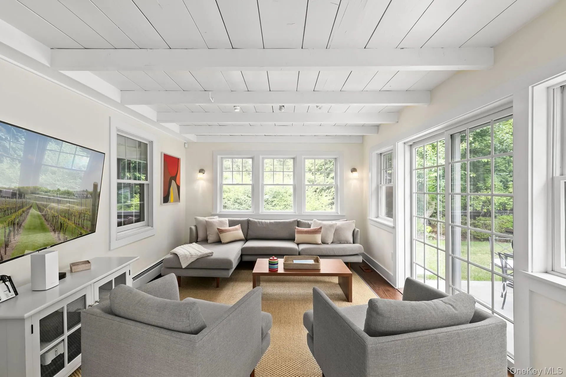98 Sherrill Road, East Hampton, NY, 4 Bedrooms Bedrooms, 8 Rooms Rooms,2 BathroomsBathrooms,Residential Lease,For Rent,Sherrill,0,1024404 98 Sherrill Road, East Hampton, NY, 4 Bedrooms Bedrooms, 8 Rooms Rooms,2 BathroomsBathrooms,Residential Lease,For Rent,Sherrill,0,1024404