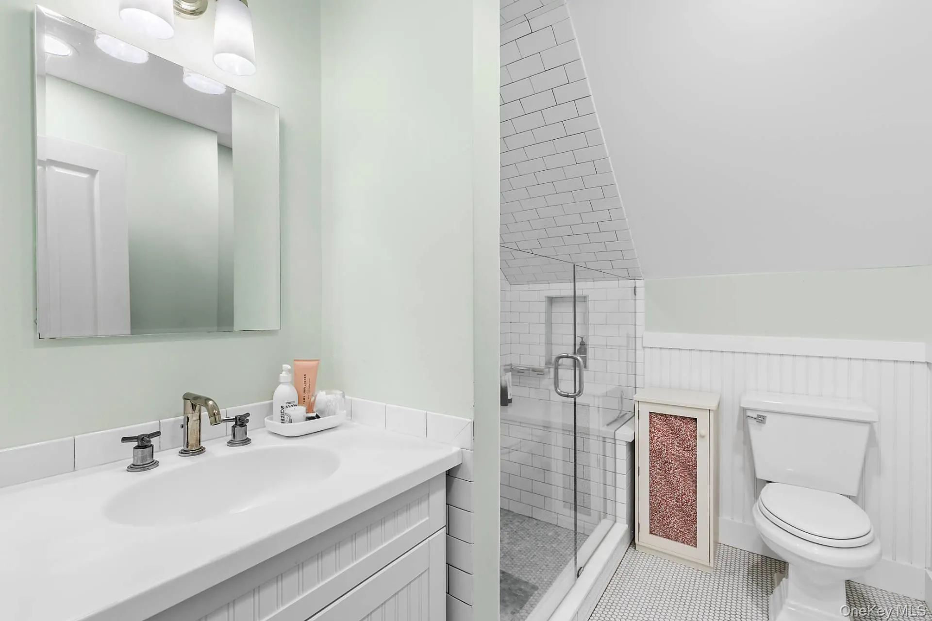 98 Sherrill Road, East Hampton, NY, 4 Bedrooms Bedrooms, 8 Rooms Rooms,2 BathroomsBathrooms,Residential Lease,For Rent,Sherrill,0,1024404 98 Sherrill Road, East Hampton, NY, 4 Bedrooms Bedrooms, 8 Rooms Rooms,2 BathroomsBathrooms,Residential Lease,For Rent,Sherrill,0,1024404