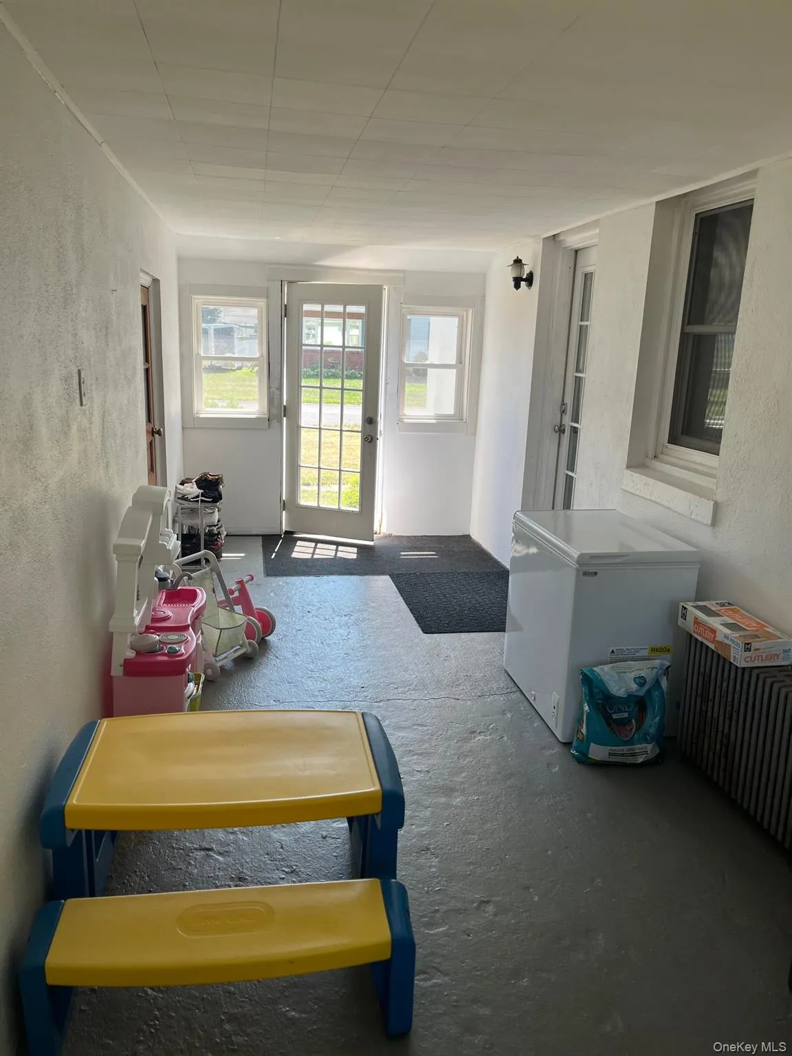 1067 Codwise Street, Ulster, NY, 3 Bedrooms Bedrooms, 6 Rooms Rooms,1 BathroomBathrooms,Residential,For Rent,Codwise,0,1024405 1067 Codwise Street, Ulster, NY, 3 Bedrooms Bedrooms, 6 Rooms Rooms,1 BathroomBathrooms,Residential,For Rent,Codwise,0,1024405