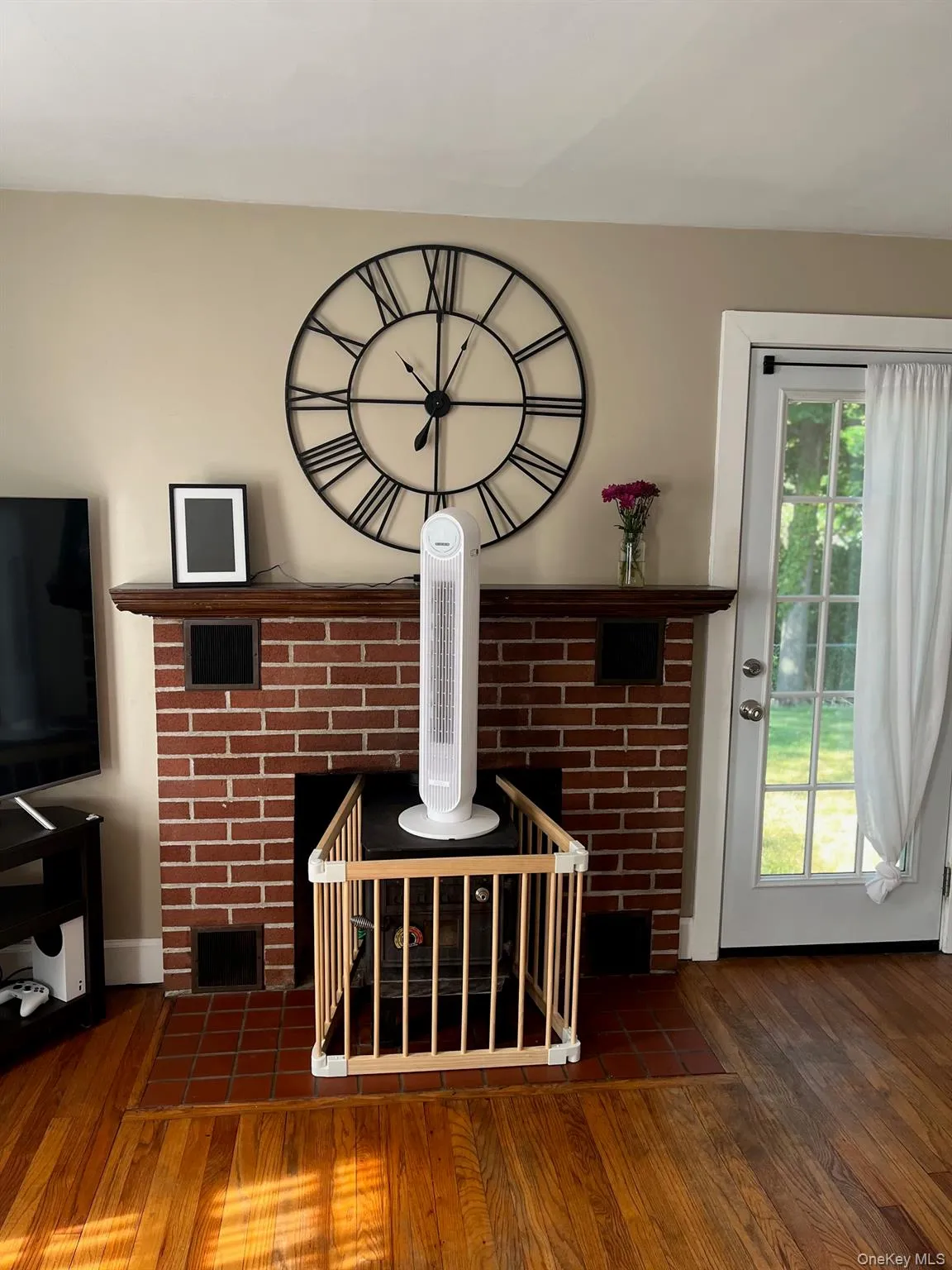 1067 Codwise Street, Ulster, NY, 3 Bedrooms Bedrooms, 6 Rooms Rooms,1 BathroomBathrooms,Residential,For Rent,Codwise,0,1024405 1067 Codwise Street, Ulster, NY, 3 Bedrooms Bedrooms, 6 Rooms Rooms,1 BathroomBathrooms,Residential,For Rent,Codwise,0,1024405