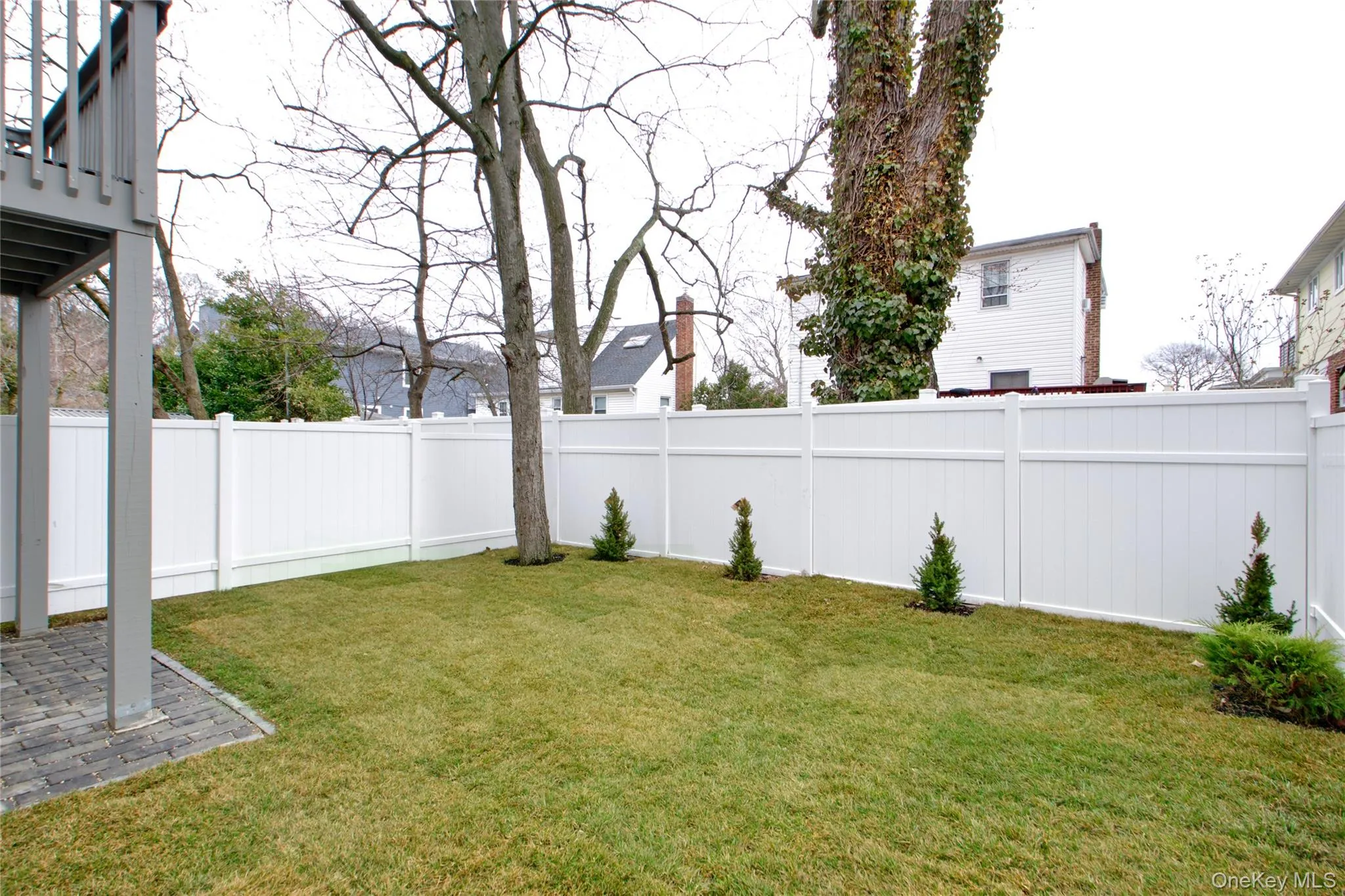 56 Kirkwood Road, North Hempstead, NY, 3 Bedrooms Bedrooms, 8 Rooms Rooms,3 BathroomsBathrooms,Residential Lease,For Rent,Kirkwood,0,1024407 56 Kirkwood Road, North Hempstead, NY, 3 Bedrooms Bedrooms, 8 Rooms Rooms,3 BathroomsBathrooms,Residential Lease,For Rent,Kirkwood,0,1024407