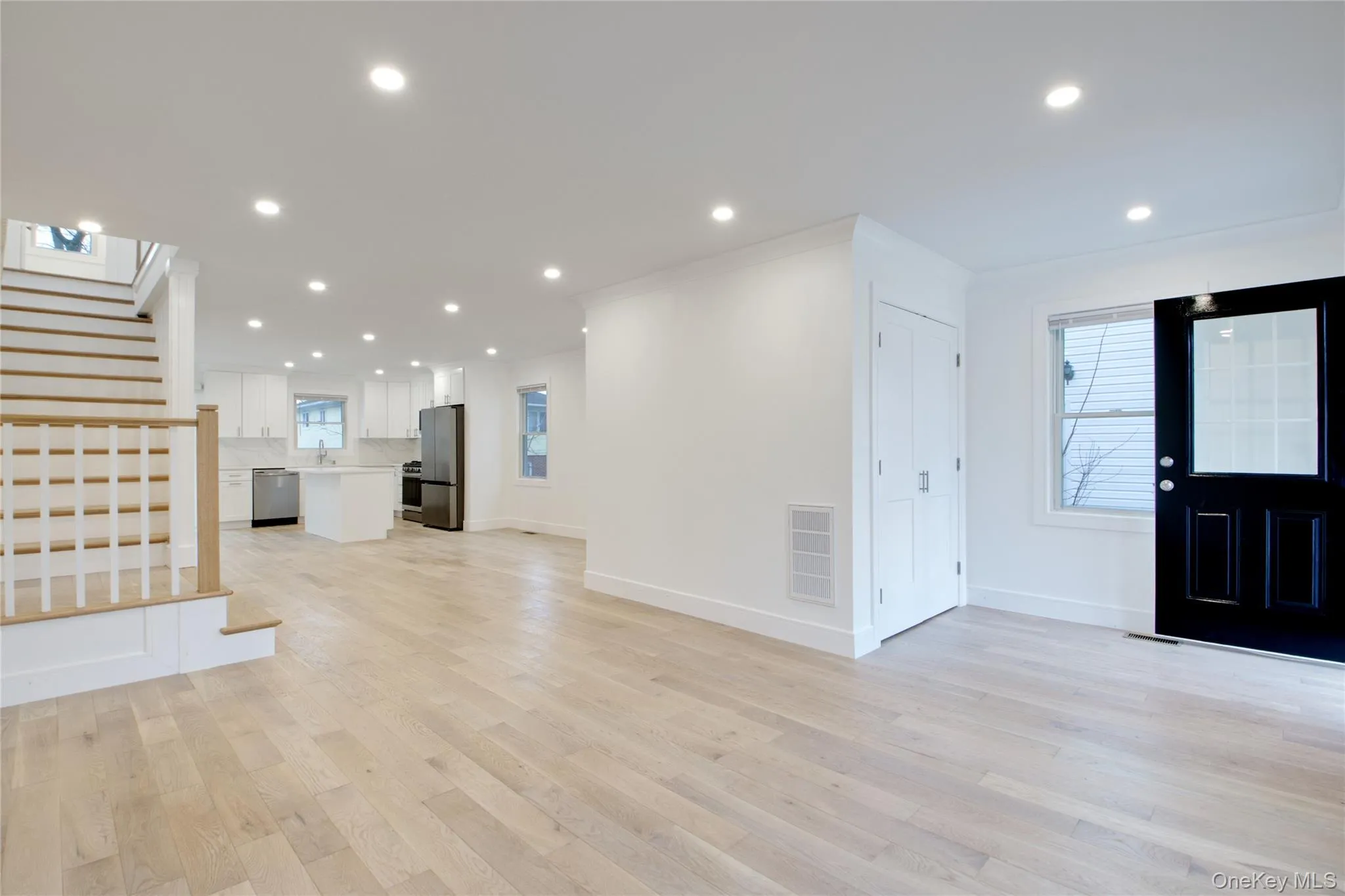 56 Kirkwood Road, North Hempstead, NY, 3 Bedrooms Bedrooms, 8 Rooms Rooms,3 BathroomsBathrooms,Residential Lease,For Rent,Kirkwood,0,1024407 56 Kirkwood Road, North Hempstead, NY, 3 Bedrooms Bedrooms, 8 Rooms Rooms,3 BathroomsBathrooms,Residential Lease,For Rent,Kirkwood,0,1024407