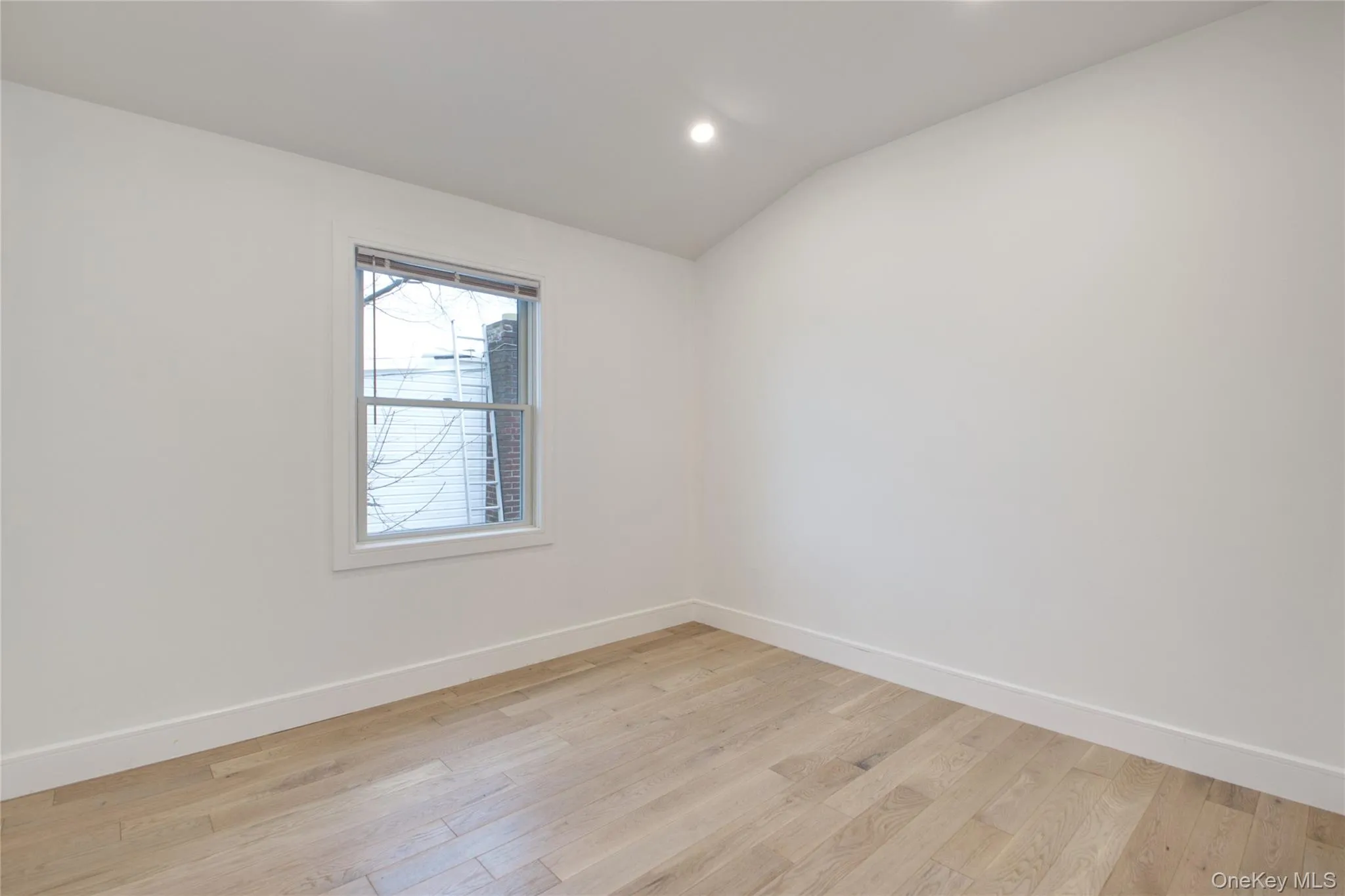 56 Kirkwood Road, North Hempstead, NY, 3 Bedrooms Bedrooms, 8 Rooms Rooms,3 BathroomsBathrooms,Residential Lease,For Rent,Kirkwood,0,1024407 56 Kirkwood Road, North Hempstead, NY, 3 Bedrooms Bedrooms, 8 Rooms Rooms,3 BathroomsBathrooms,Residential Lease,For Rent,Kirkwood,0,1024407