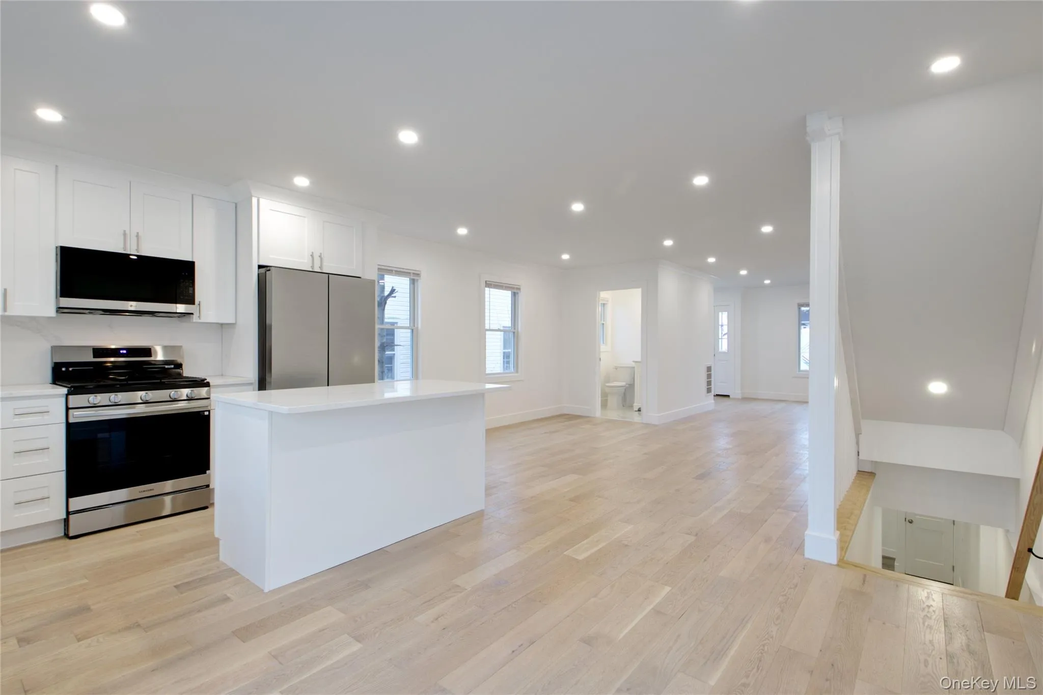 56 Kirkwood Road, North Hempstead, NY, 3 Bedrooms Bedrooms, 8 Rooms Rooms,3 BathroomsBathrooms,Residential Lease,For Rent,Kirkwood,0,1024407 56 Kirkwood Road, North Hempstead, NY, 3 Bedrooms Bedrooms, 8 Rooms Rooms,3 BathroomsBathrooms,Residential Lease,For Rent,Kirkwood,0,1024407