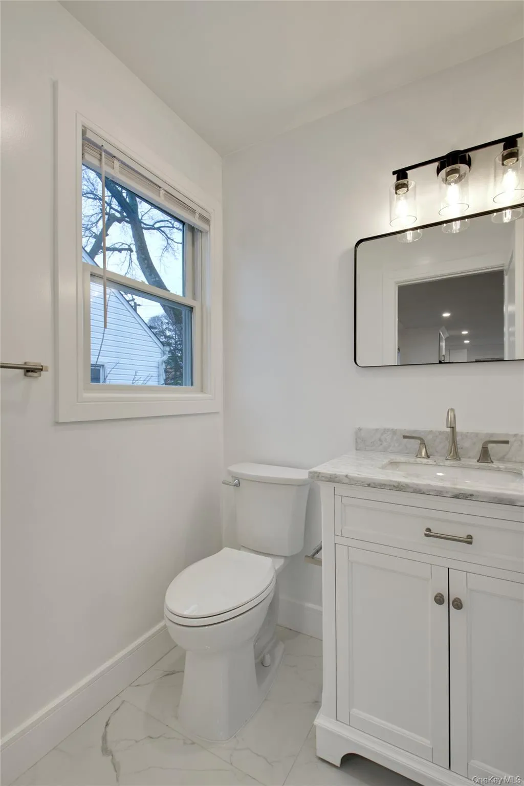 56 Kirkwood Road, North Hempstead, NY, 3 Bedrooms Bedrooms, 8 Rooms Rooms,3 BathroomsBathrooms,Residential Lease,For Rent,Kirkwood,0,1024407 56 Kirkwood Road, North Hempstead, NY, 3 Bedrooms Bedrooms, 8 Rooms Rooms,3 BathroomsBathrooms,Residential Lease,For Rent,Kirkwood,0,1024407
