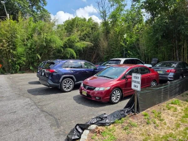 75 Central Avenue, Orangetown, NY, ,Commercial Lease,For Rent,Central,0,1024408 75 Central Avenue, Orangetown, NY, ,Commercial Lease,For Rent,Central,0,1024408