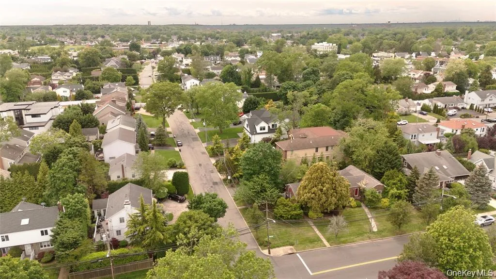 2077 Byron Road, Hempstead, NY, 3 Bedrooms Bedrooms, 7 Rooms Rooms,2 BathroomsBathrooms,Residential,For Rent,Byron,0,1024411 2077 Byron Road, Hempstead, NY, 3 Bedrooms Bedrooms, 7 Rooms Rooms,2 BathroomsBathrooms,Residential,For Rent,Byron,0,1024411