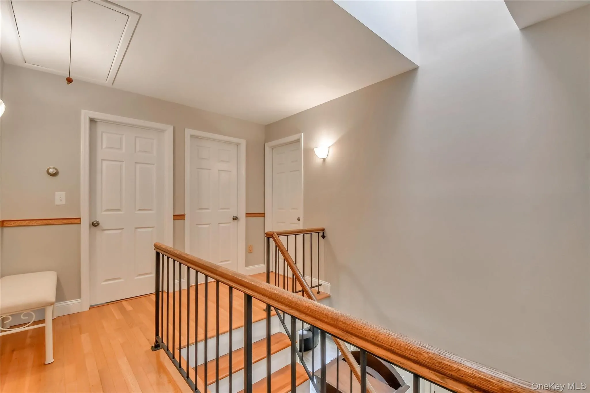 17 Esquire Road, Clarkstown, NY, 4 Bedrooms Bedrooms, 8 Rooms Rooms,2 BathroomsBathrooms,Residential Lease,For Rent,Esquire,0,1024412 17 Esquire Road, Clarkstown, NY, 4 Bedrooms Bedrooms, 8 Rooms Rooms,2 BathroomsBathrooms,Residential Lease,For Rent,Esquire,0,1024412