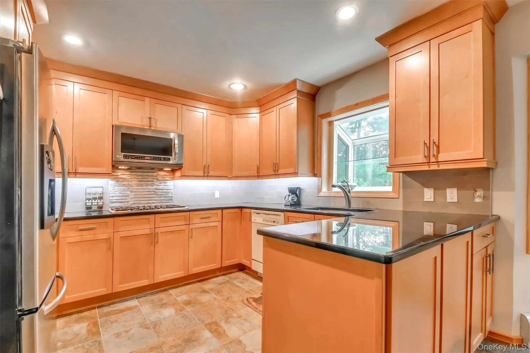 17 Esquire Road, Clarkstown, NY, 4 Bedrooms Bedrooms, 8 Rooms Rooms,2 BathroomsBathrooms,Residential Lease,For Rent,Esquire,0,1024412 17 Esquire Road, Clarkstown, NY, 4 Bedrooms Bedrooms, 8 Rooms Rooms,2 BathroomsBathrooms,Residential Lease,For Rent,Esquire,0,1024412