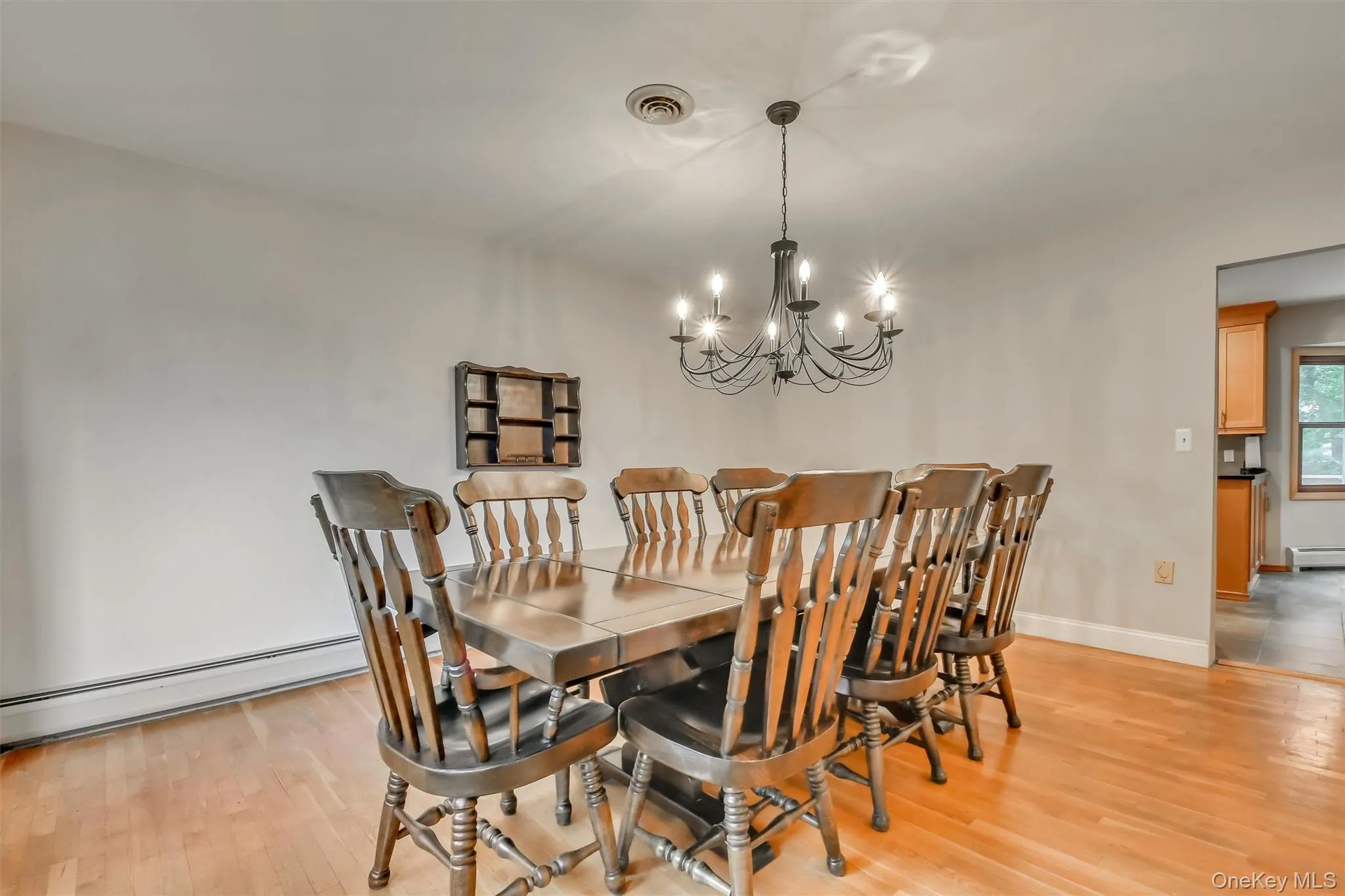 17 Esquire Road, Clarkstown, NY, 4 Bedrooms Bedrooms, 8 Rooms Rooms,2 BathroomsBathrooms,Residential Lease,For Rent,Esquire,0,1024412 17 Esquire Road, Clarkstown, NY, 4 Bedrooms Bedrooms, 8 Rooms Rooms,2 BathroomsBathrooms,Residential Lease,For Rent,Esquire,0,1024412