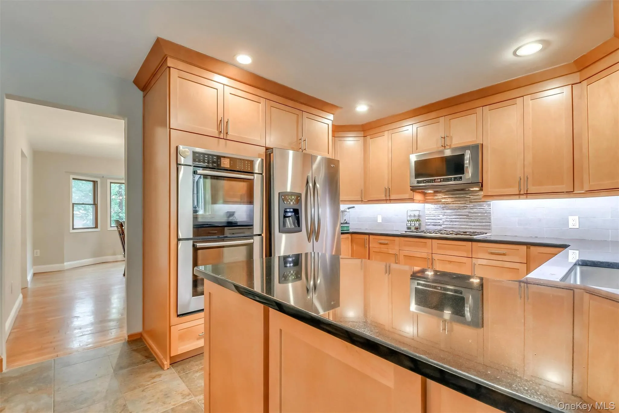 17 Esquire Road, Clarkstown, NY, 4 Bedrooms Bedrooms, 8 Rooms Rooms,2 BathroomsBathrooms,Residential Lease,For Rent,Esquire,0,1024412 17 Esquire Road, Clarkstown, NY, 4 Bedrooms Bedrooms, 8 Rooms Rooms,2 BathroomsBathrooms,Residential Lease,For Rent,Esquire,0,1024412