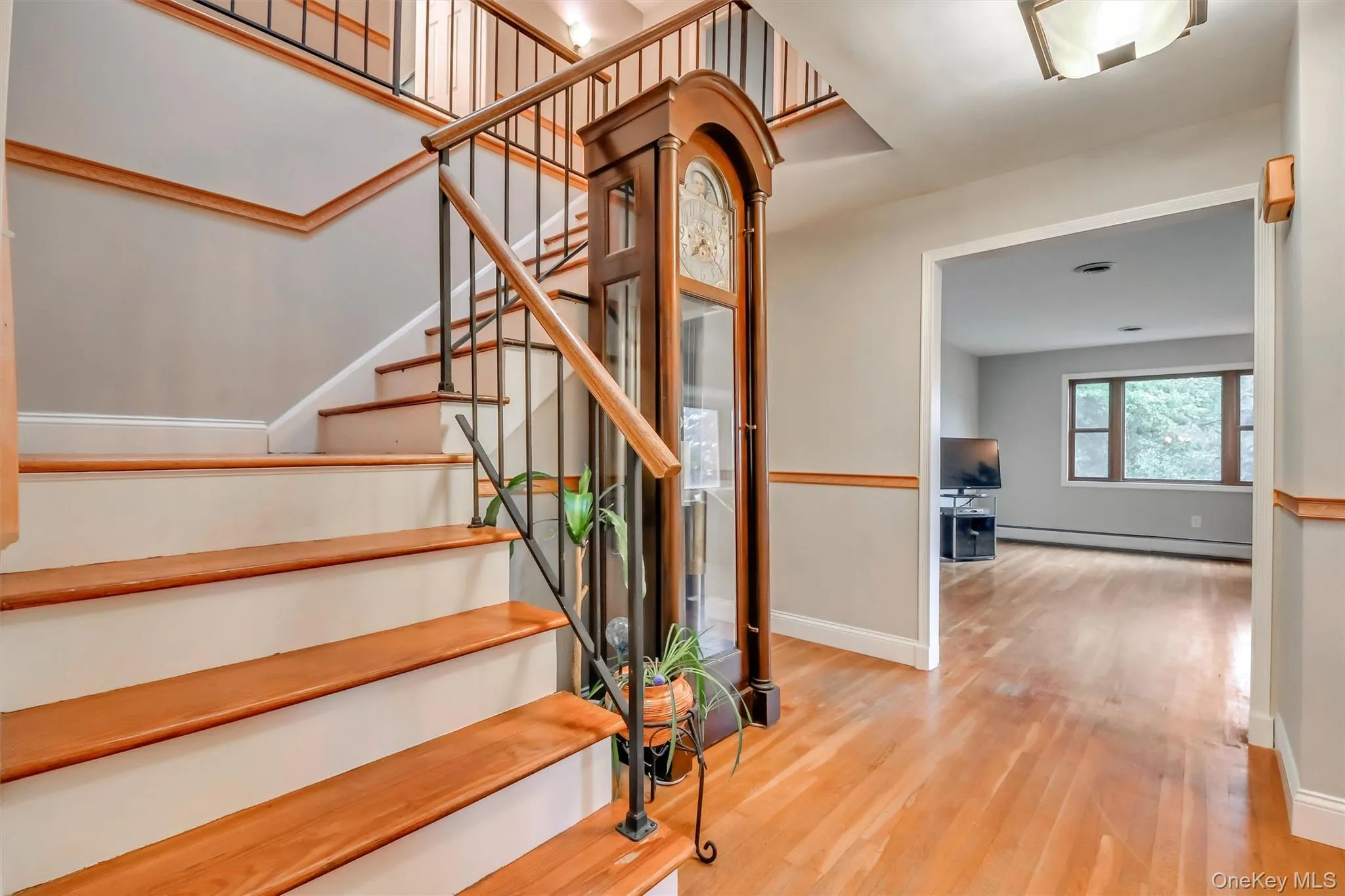 17 Esquire Road, Clarkstown, NY, 4 Bedrooms Bedrooms, 8 Rooms Rooms,2 BathroomsBathrooms,Residential Lease,For Rent,Esquire,0,1024412 17 Esquire Road, Clarkstown, NY, 4 Bedrooms Bedrooms, 8 Rooms Rooms,2 BathroomsBathrooms,Residential Lease,For Rent,Esquire,0,1024412