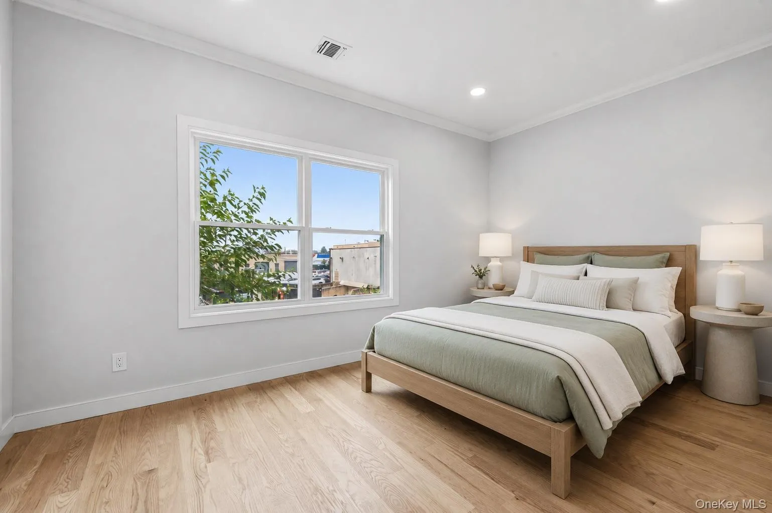 249 Bedford Avenue, North Hempstead, NY, 3 Bedrooms Bedrooms, 7 Rooms Rooms,2 BathroomsBathrooms,Residential,For Rent,Bedford,0,1024415 249 Bedford Avenue, North Hempstead, NY, 3 Bedrooms Bedrooms, 7 Rooms Rooms,2 BathroomsBathrooms,Residential,For Rent,Bedford,0,1024415