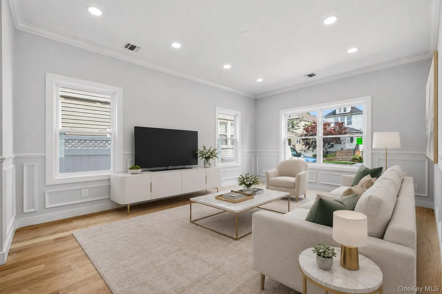 249 Bedford Avenue, North Hempstead, NY, 3 Bedrooms Bedrooms, 7 Rooms Rooms,2 BathroomsBathrooms,Residential,For Rent,Bedford,0,1024415 249 Bedford Avenue, North Hempstead, NY, 3 Bedrooms Bedrooms, 7 Rooms Rooms,2 BathroomsBathrooms,Residential,For Rent,Bedford,0,1024415