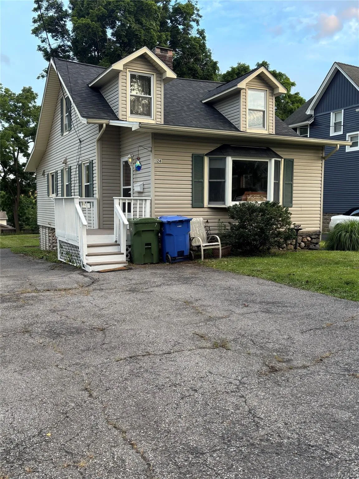 large driveway large driveway