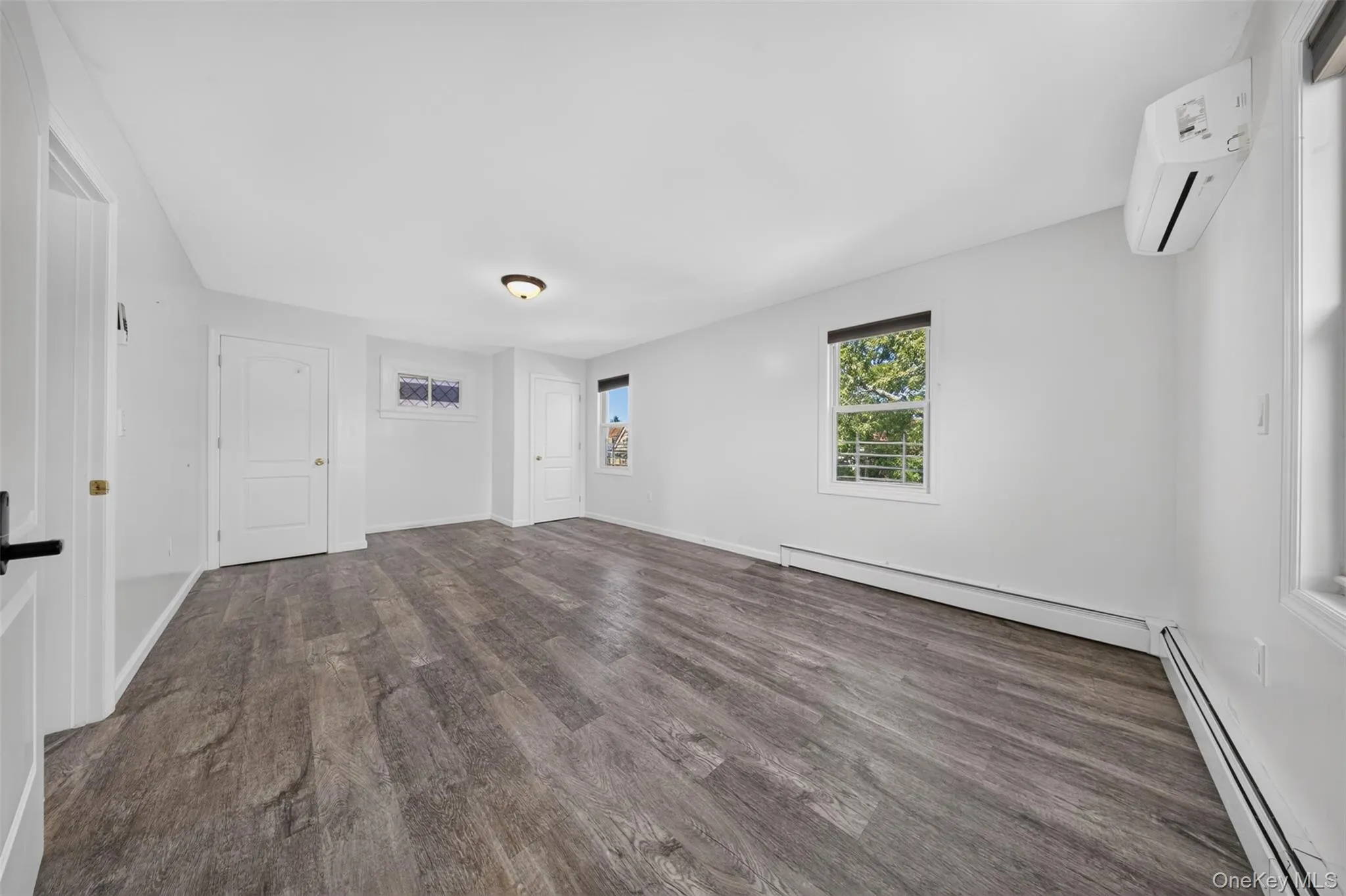 3822 205th Street, New York, NY, 5 Bedrooms Bedrooms, 9 Rooms Rooms,3 BathroomsBathrooms,Residential,For Rent,205th,0,1024422 3822 205th Street, New York, NY, 5 Bedrooms Bedrooms, 9 Rooms Rooms,3 BathroomsBathrooms,Residential,For Rent,205th,0,1024422