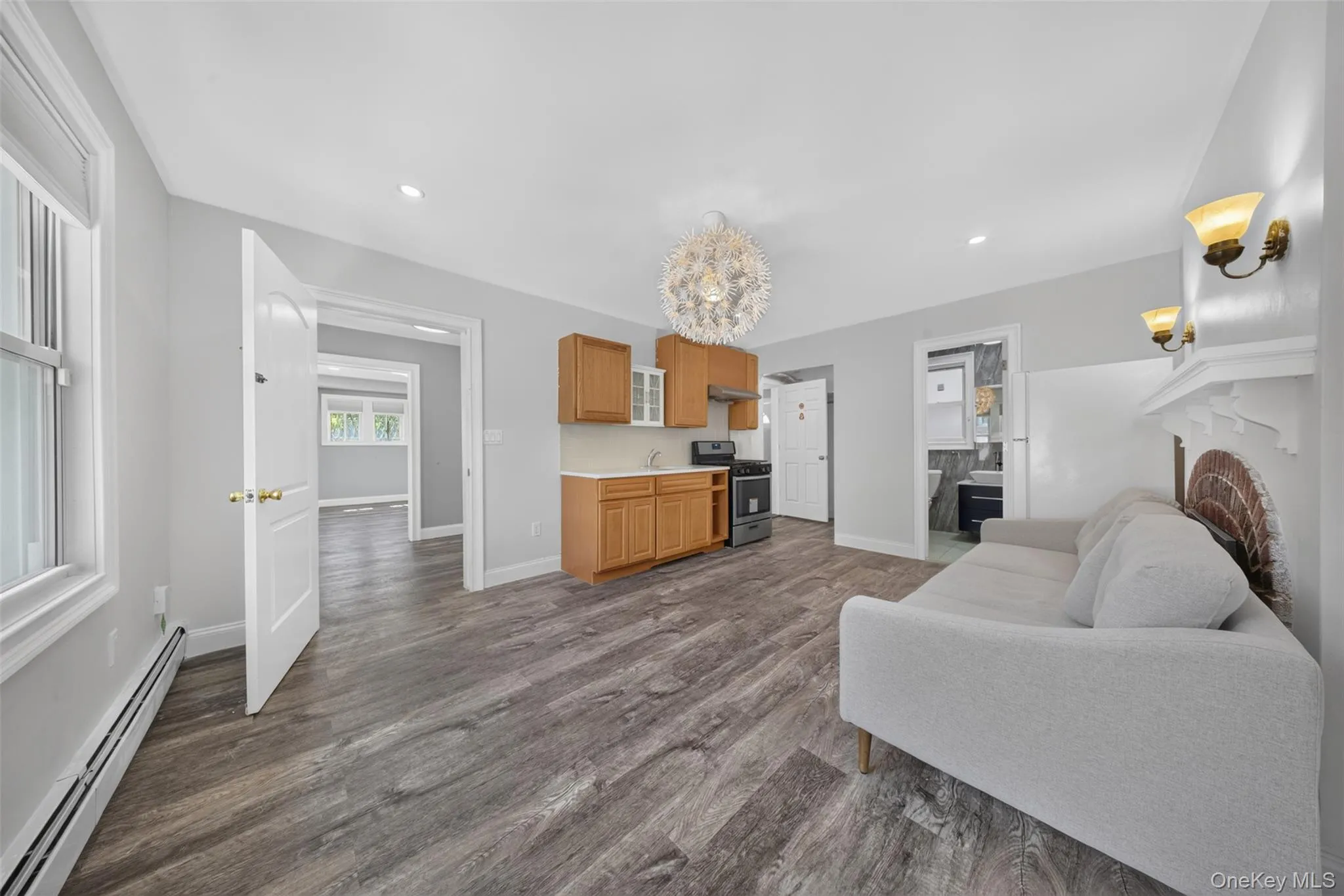 3822 205th Street, New York, NY, 5 Bedrooms Bedrooms, 9 Rooms Rooms,3 BathroomsBathrooms,Residential,For Rent,205th,0,1024422 3822 205th Street, New York, NY, 5 Bedrooms Bedrooms, 9 Rooms Rooms,3 BathroomsBathrooms,Residential,For Rent,205th,0,1024422
