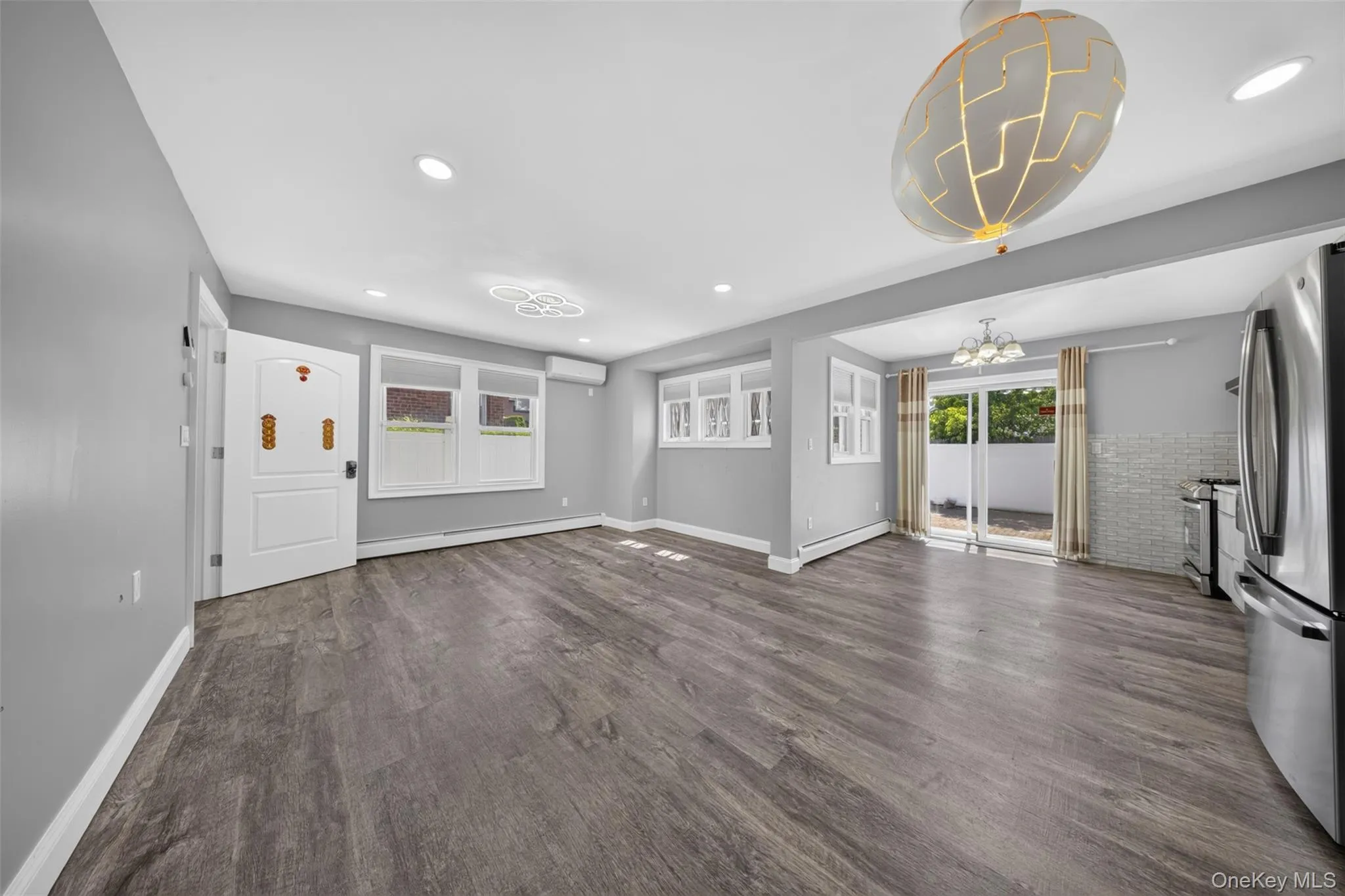 3822 205th Street, New York, NY, 5 Bedrooms Bedrooms, 9 Rooms Rooms,3 BathroomsBathrooms,Residential,For Rent,205th,0,1024422 3822 205th Street, New York, NY, 5 Bedrooms Bedrooms, 9 Rooms Rooms,3 BathroomsBathrooms,Residential,For Rent,205th,0,1024422