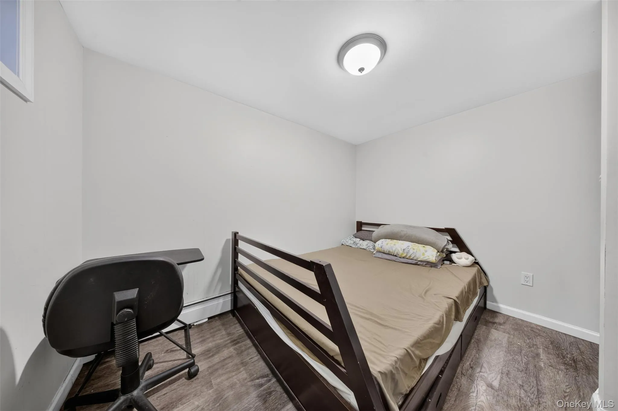 3822 205th Street, New York, NY, 5 Bedrooms Bedrooms, 9 Rooms Rooms,3 BathroomsBathrooms,Residential,For Rent,205th,0,1024422 3822 205th Street, New York, NY, 5 Bedrooms Bedrooms, 9 Rooms Rooms,3 BathroomsBathrooms,Residential,For Rent,205th,0,1024422