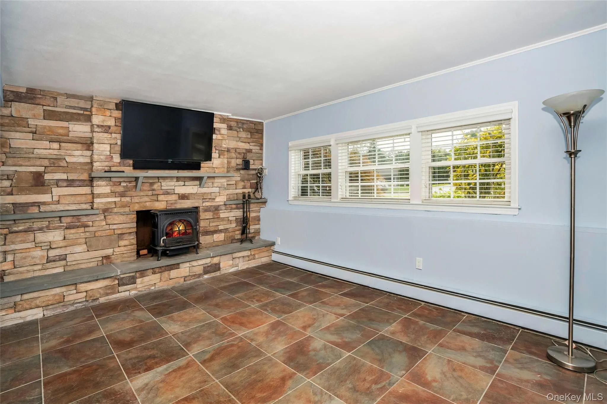 15 Greenbrier Lane, Islip, NY, 4 Bedrooms Bedrooms, 10 Rooms Rooms,2 BathroomsBathrooms,Residential,For Rent,Greenbrier,0,1024423 15 Greenbrier Lane, Islip, NY, 4 Bedrooms Bedrooms, 10 Rooms Rooms,2 BathroomsBathrooms,Residential,For Rent,Greenbrier,0,1024423