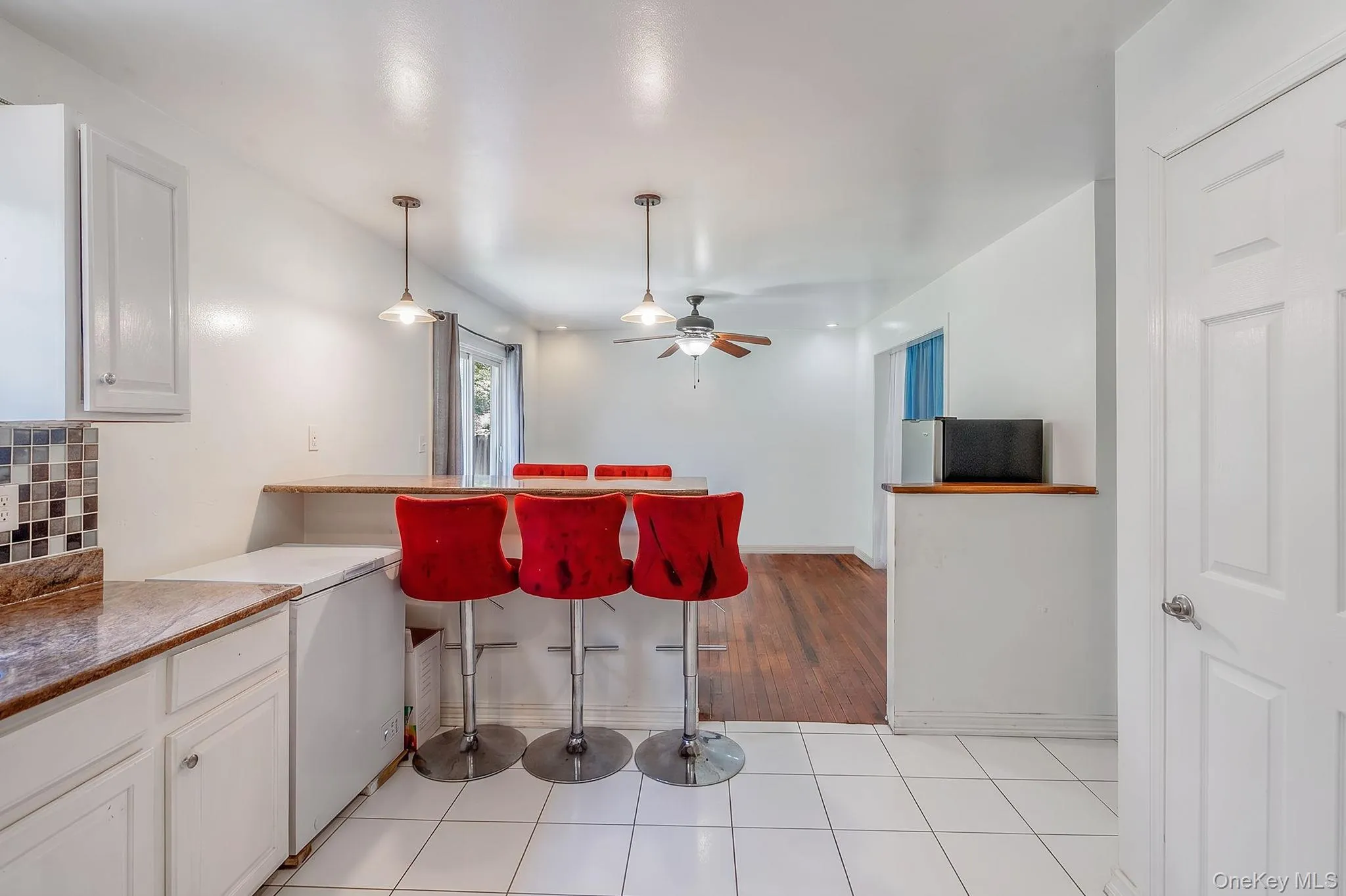 49 Barbara Lane, Brookhaven, NY, 3 Bedrooms Bedrooms, 7 Rooms Rooms,2 BathroomsBathrooms,Residential,For Rent,Barbara,0,1024424 49 Barbara Lane, Brookhaven, NY, 3 Bedrooms Bedrooms, 7 Rooms Rooms,2 BathroomsBathrooms,Residential,For Rent,Barbara,0,1024424