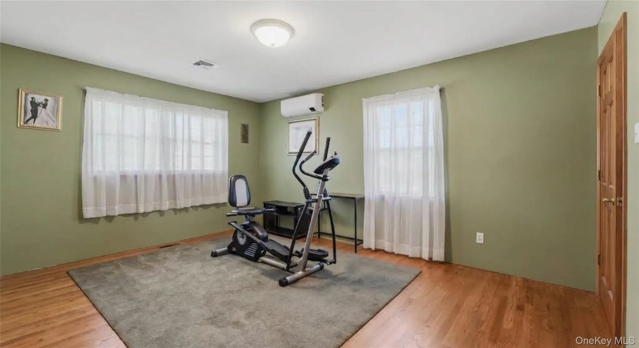 4 Manitou Trail, Greenburgh, NY, 5 Bedrooms Bedrooms, 10 Rooms Rooms,2 BathroomsBathrooms,Residential,For Rent,Manitou,0,1024428 4 Manitou Trail, Greenburgh, NY, 5 Bedrooms Bedrooms, 10 Rooms Rooms,2 BathroomsBathrooms,Residential,For Rent,Manitou,0,1024428