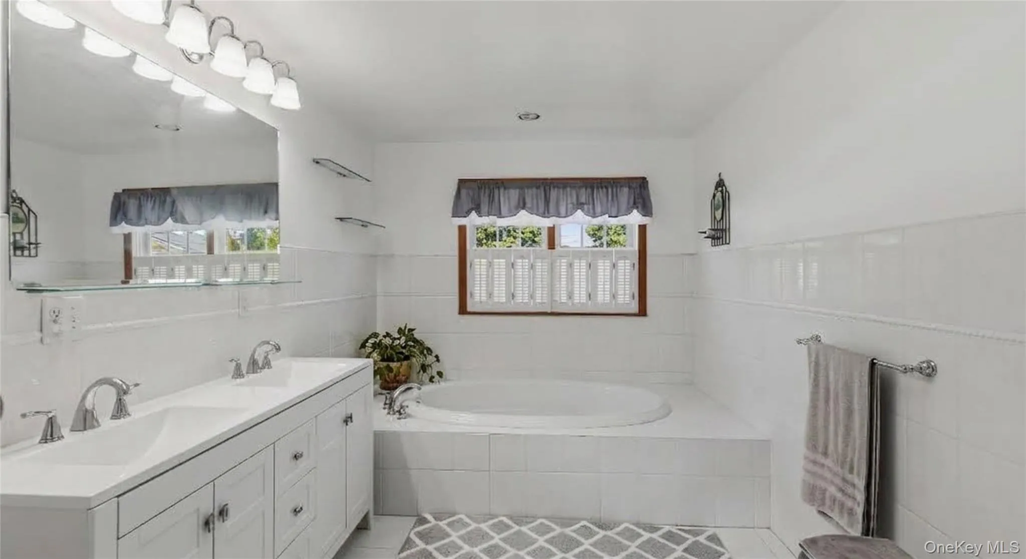 4 Manitou Trail, Greenburgh, NY, 5 Bedrooms Bedrooms, 10 Rooms Rooms,2 BathroomsBathrooms,Residential,For Rent,Manitou,0,1024428 4 Manitou Trail, Greenburgh, NY, 5 Bedrooms Bedrooms, 10 Rooms Rooms,2 BathroomsBathrooms,Residential,For Rent,Manitou,0,1024428