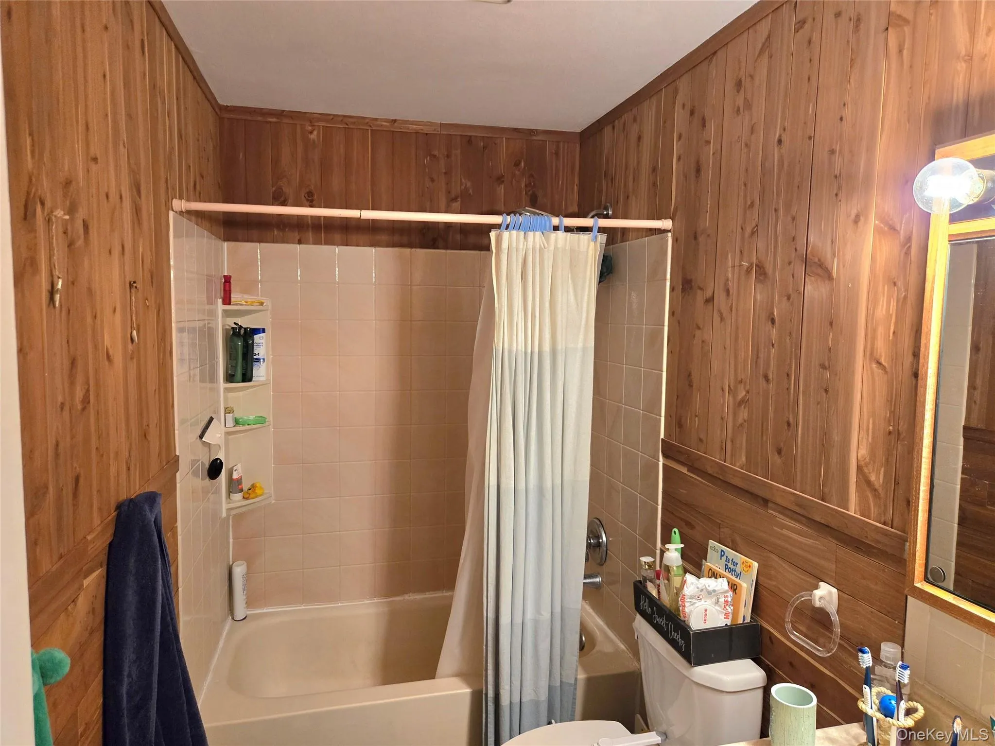 9 Creekview Court, Wappinger, NY, 2 Bedrooms Bedrooms, 4 Rooms Rooms,1 BathroomBathrooms,Residential,For Rent,Creekview,0,1024434 9 Creekview Court, Wappinger, NY, 2 Bedrooms Bedrooms, 4 Rooms Rooms,1 BathroomBathrooms,Residential,For Rent,Creekview,0,1024434