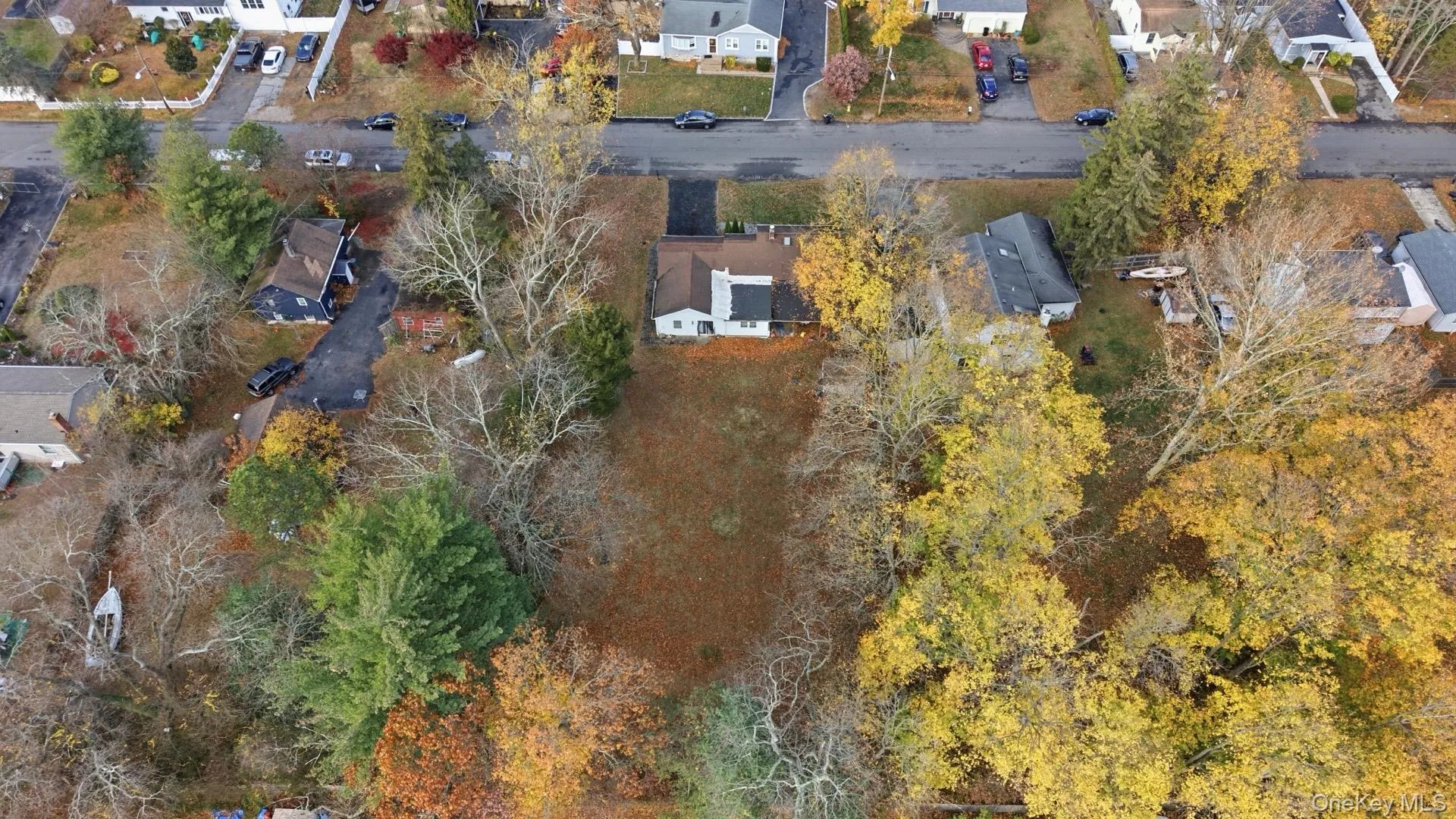 36 Ralph Avenue, Islip, NY, 6 Bedrooms Bedrooms, 9 Rooms Rooms,2 BathroomsBathrooms,Residential,For Rent,Ralph,0,1024438 36 Ralph Avenue, Islip, NY, 6 Bedrooms Bedrooms, 9 Rooms Rooms,2 BathroomsBathrooms,Residential,For Rent,Ralph,0,1024438