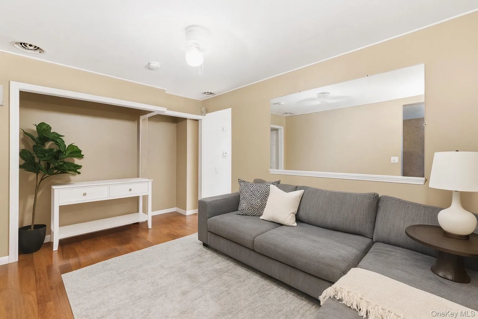 36 Ralph Avenue, Islip, NY, 6 Bedrooms Bedrooms, 9 Rooms Rooms,2 BathroomsBathrooms,Residential,For Rent,Ralph,0,1024438 36 Ralph Avenue, Islip, NY, 6 Bedrooms Bedrooms, 9 Rooms Rooms,2 BathroomsBathrooms,Residential,For Rent,Ralph,0,1024438