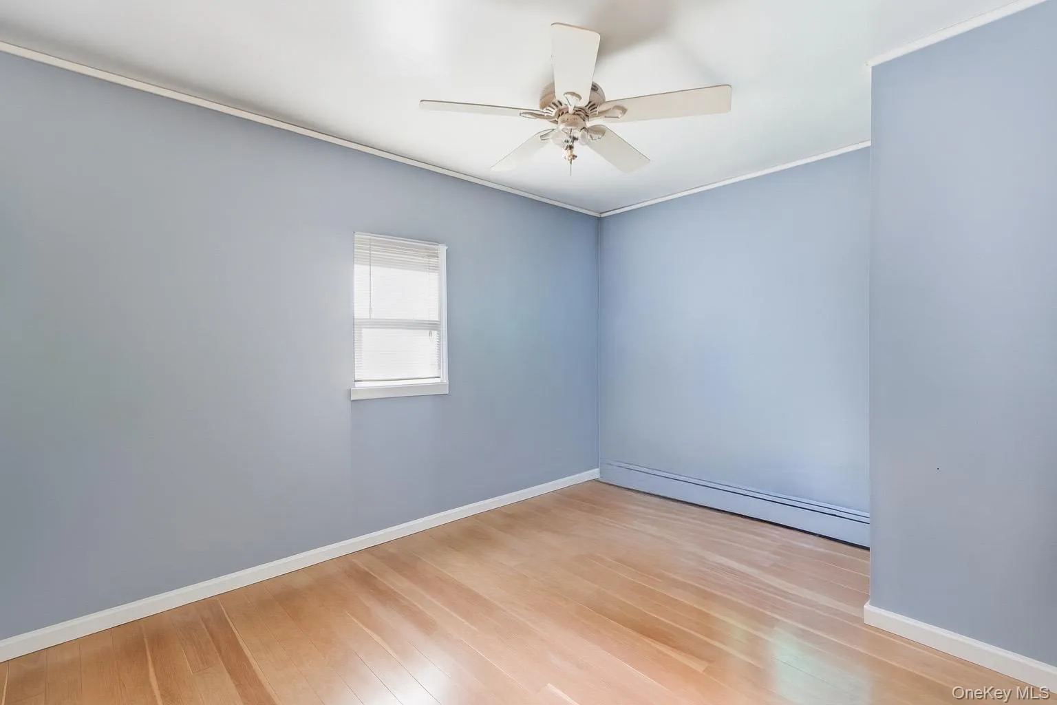 36 Ralph Avenue, Islip, NY, 6 Bedrooms Bedrooms, 9 Rooms Rooms,2 BathroomsBathrooms,Residential,For Rent,Ralph,0,1024438 36 Ralph Avenue, Islip, NY, 6 Bedrooms Bedrooms, 9 Rooms Rooms,2 BathroomsBathrooms,Residential,For Rent,Ralph,0,1024438