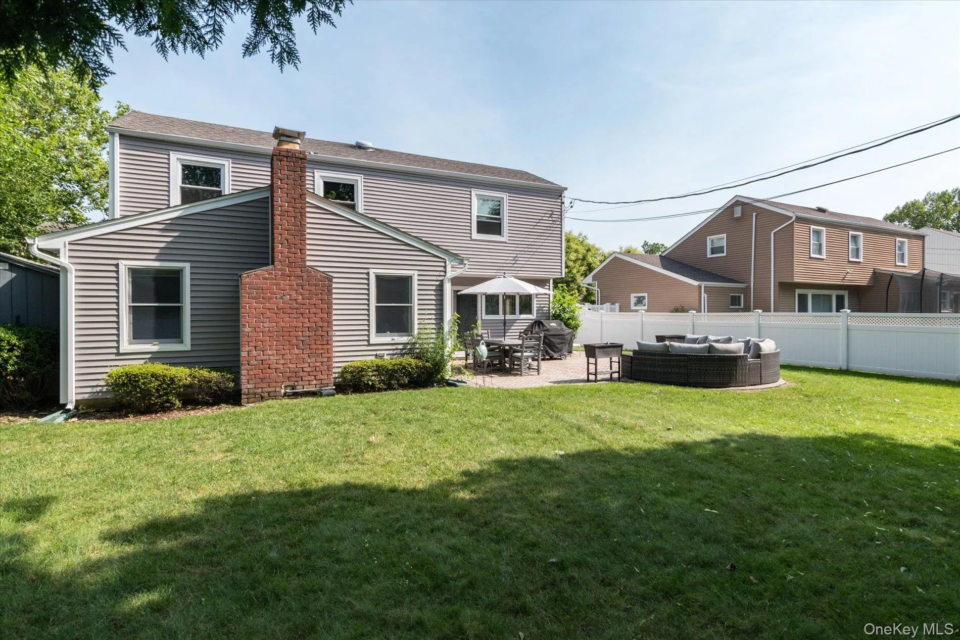 4 Jerold Street, Oyster Bay, NY, 3 Bedrooms Bedrooms, 8 Rooms Rooms,2 BathroomsBathrooms,Residential,For Rent,Jerold,0,1024441 4 Jerold Street, Oyster Bay, NY, 3 Bedrooms Bedrooms, 8 Rooms Rooms,2 BathroomsBathrooms,Residential,For Rent,Jerold,0,1024441