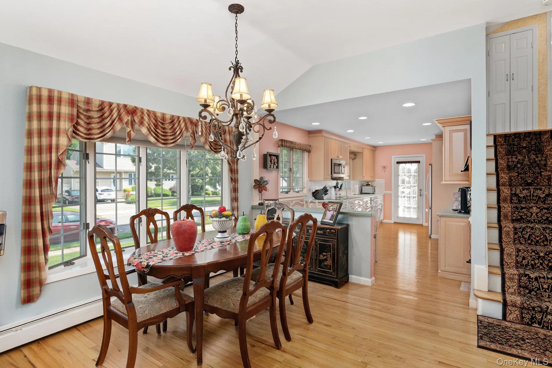 4 Jerold Street, Oyster Bay, NY, 3 Bedrooms Bedrooms, 8 Rooms Rooms,2 BathroomsBathrooms,Residential,For Rent,Jerold,0,1024441 4 Jerold Street, Oyster Bay, NY, 3 Bedrooms Bedrooms, 8 Rooms Rooms,2 BathroomsBathrooms,Residential,For Rent,Jerold,0,1024441