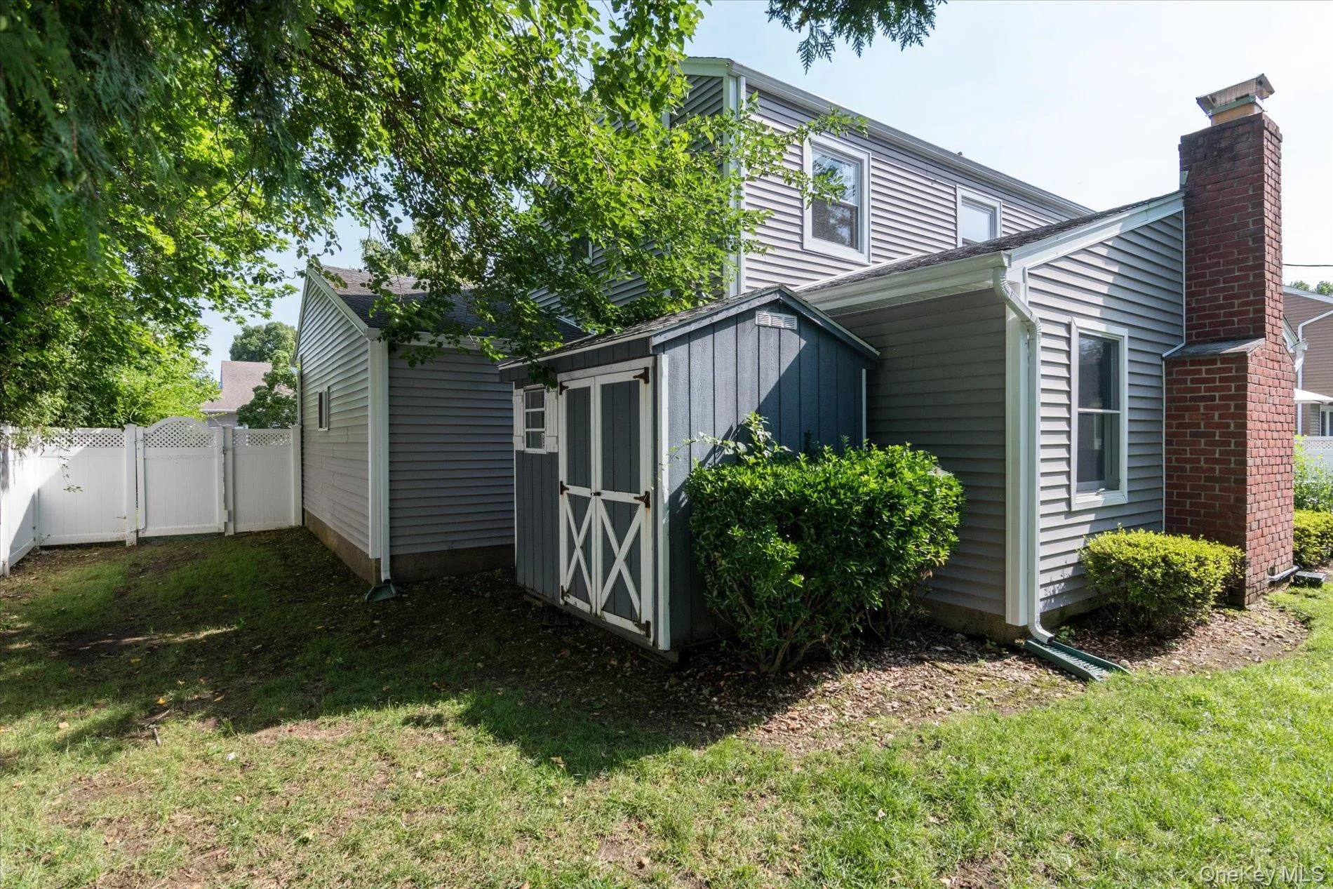 4 Jerold Street, Oyster Bay, NY, 3 Bedrooms Bedrooms, 8 Rooms Rooms,2 BathroomsBathrooms,Residential,For Rent,Jerold,0,1024441 4 Jerold Street, Oyster Bay, NY, 3 Bedrooms Bedrooms, 8 Rooms Rooms,2 BathroomsBathrooms,Residential,For Rent,Jerold,0,1024441