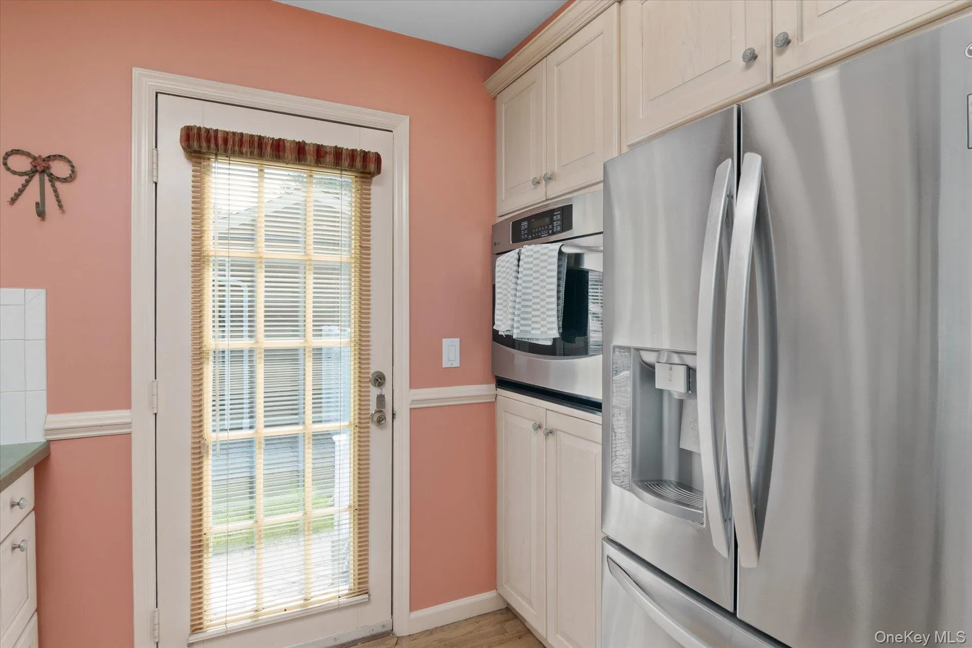 4 Jerold Street, Oyster Bay, NY, 3 Bedrooms Bedrooms, 8 Rooms Rooms,2 BathroomsBathrooms,Residential,For Rent,Jerold,0,1024441 4 Jerold Street, Oyster Bay, NY, 3 Bedrooms Bedrooms, 8 Rooms Rooms,2 BathroomsBathrooms,Residential,For Rent,Jerold,0,1024441