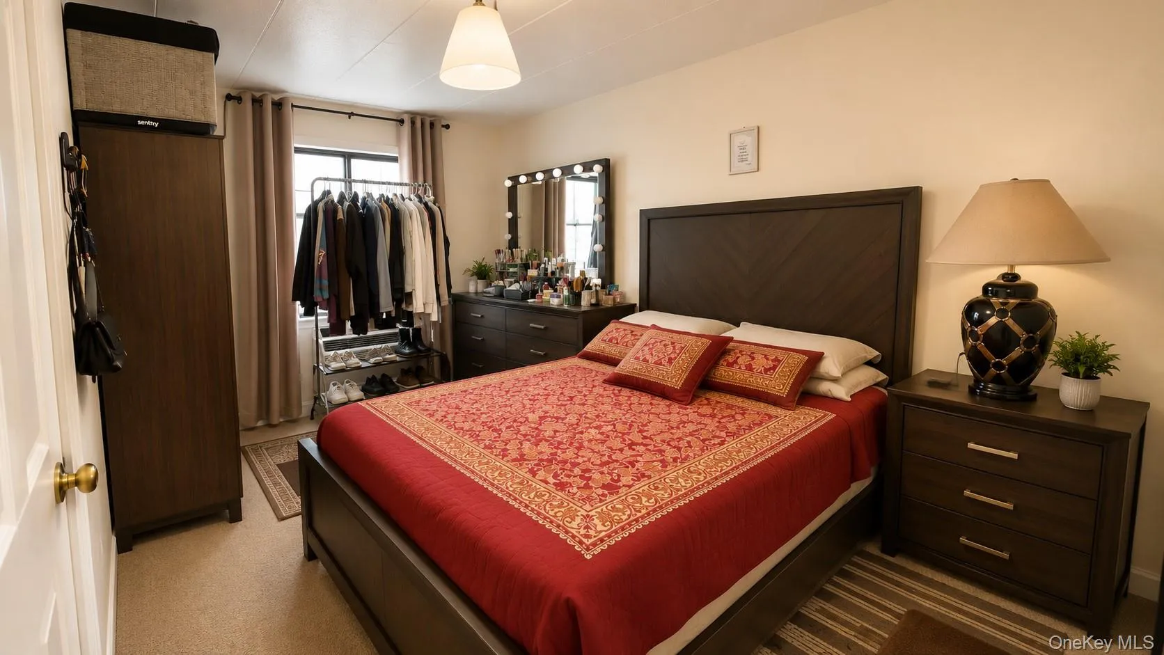 18016 Wexford Terrace, New York, NY, 2 Bedrooms Bedrooms, 6 Rooms Rooms,2 BathroomsBathrooms,Residential,For Rent,Wexford,0,1024446 18016 Wexford Terrace, New York, NY, 2 Bedrooms Bedrooms, 6 Rooms Rooms,2 BathroomsBathrooms,Residential,For Rent,Wexford,0,1024446