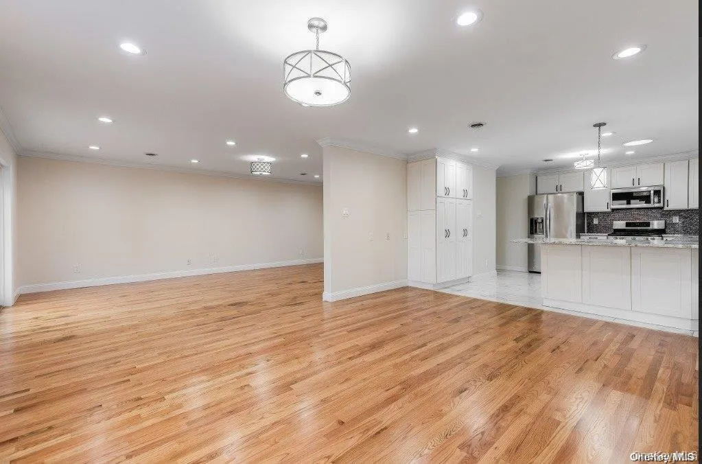 44 Penn Street, Long Beach, NY, 4 Bedrooms Bedrooms, 10 Rooms Rooms,3 BathroomsBathrooms,Residential Lease,For Rent,Penn,0,1024448 44 Penn Street, Long Beach, NY, 4 Bedrooms Bedrooms, 10 Rooms Rooms,3 BathroomsBathrooms,Residential Lease,For Rent,Penn,0,1024448