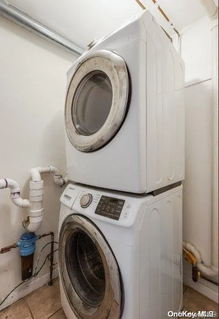 44 Penn Street, Long Beach, NY, 4 Bedrooms Bedrooms, 10 Rooms Rooms,3 BathroomsBathrooms,Residential Lease,For Rent,Penn,0,1024448 44 Penn Street, Long Beach, NY, 4 Bedrooms Bedrooms, 10 Rooms Rooms,3 BathroomsBathrooms,Residential Lease,For Rent,Penn,0,1024448