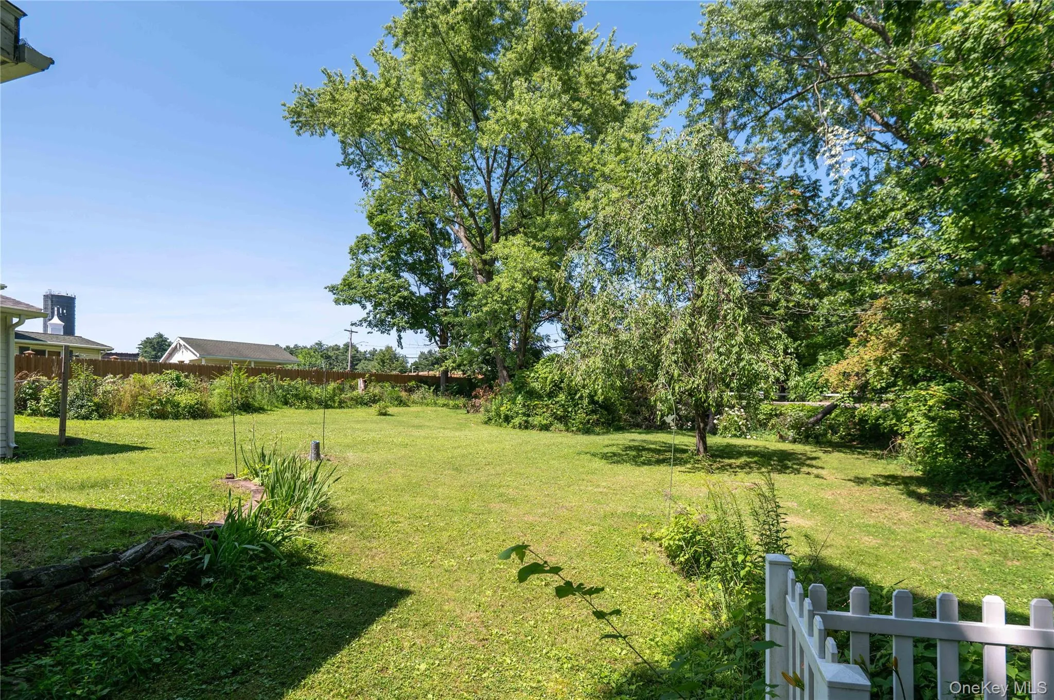 1402 Albany Avenue, Kinderhook, NY, 3 Bedrooms Bedrooms, 6 Rooms Rooms,2 BathroomsBathrooms,Residential,For Rent,Albany,0,1024450 1402 Albany Avenue, Kinderhook, NY, 3 Bedrooms Bedrooms, 6 Rooms Rooms,2 BathroomsBathrooms,Residential,For Rent,Albany,0,1024450
