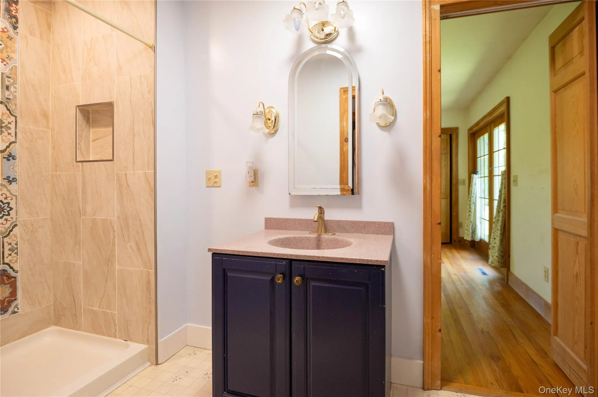 primary bath primary bath