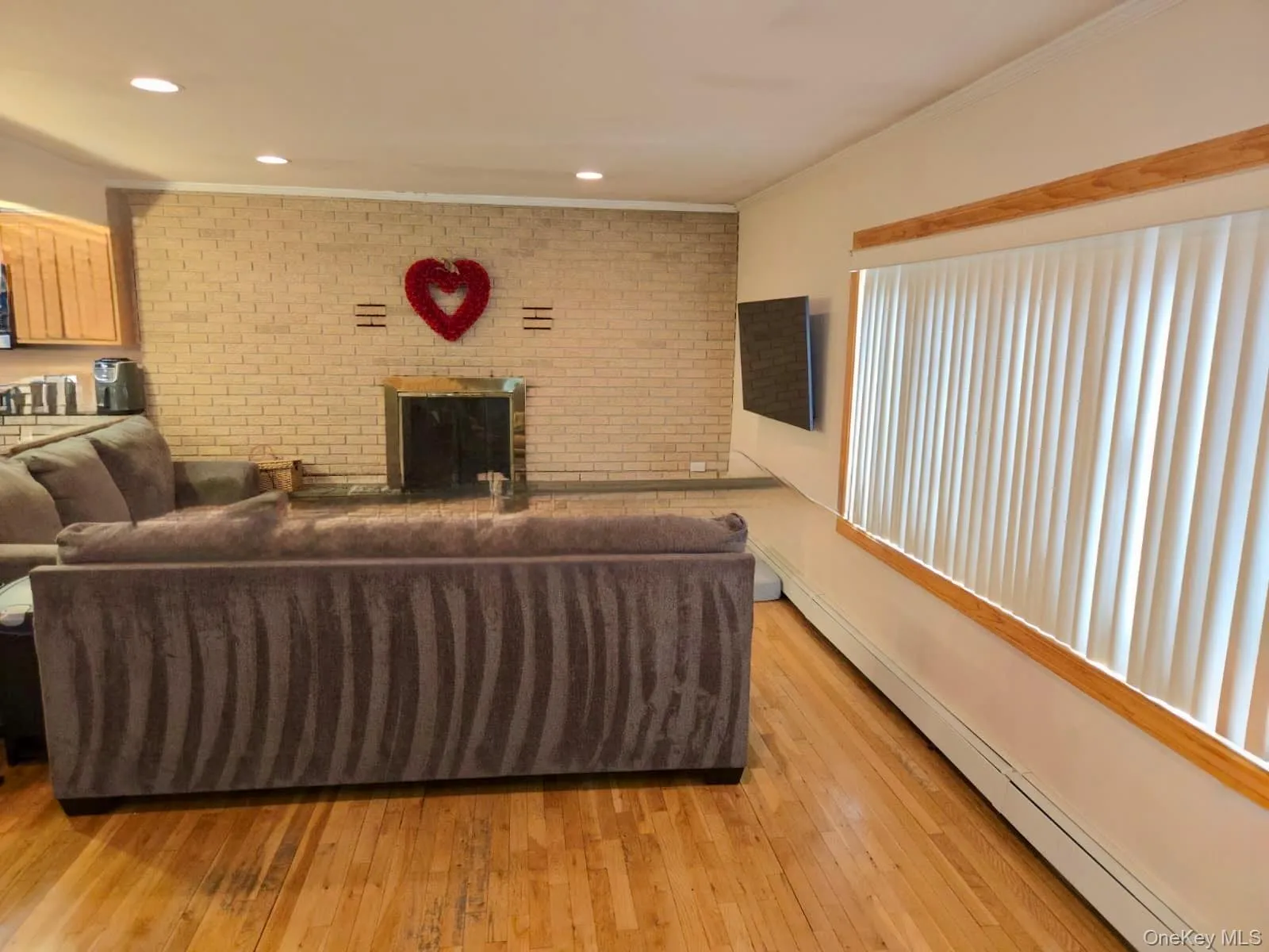 131 Ethel Street, Hempstead, NY, 4 Bedrooms Bedrooms, 9 Rooms Rooms,2 BathroomsBathrooms,Residential,For Rent,Ethel,0,1024451 131 Ethel Street, Hempstead, NY, 4 Bedrooms Bedrooms, 9 Rooms Rooms,2 BathroomsBathrooms,Residential,For Rent,Ethel,0,1024451