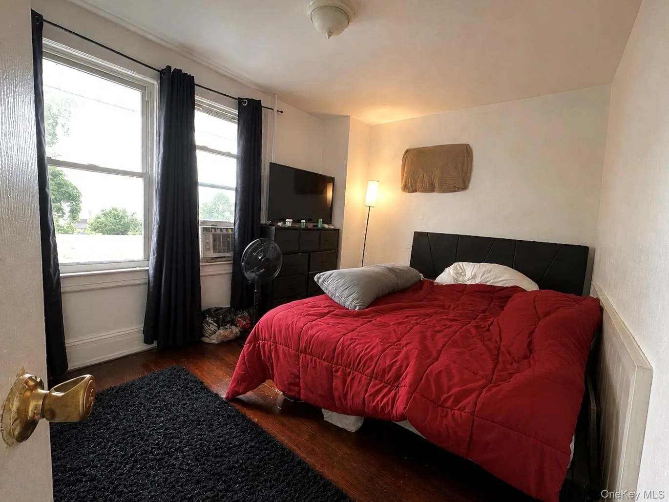 100-49 198th Street, New York, NY, 4 Bedrooms Bedrooms, 12 Rooms Rooms,3 BathroomsBathrooms,Residential,For Rent,198th,0,1024452 100-49 198th Street, New York, NY, 4 Bedrooms Bedrooms, 12 Rooms Rooms,3 BathroomsBathrooms,Residential,For Rent,198th,0,1024452