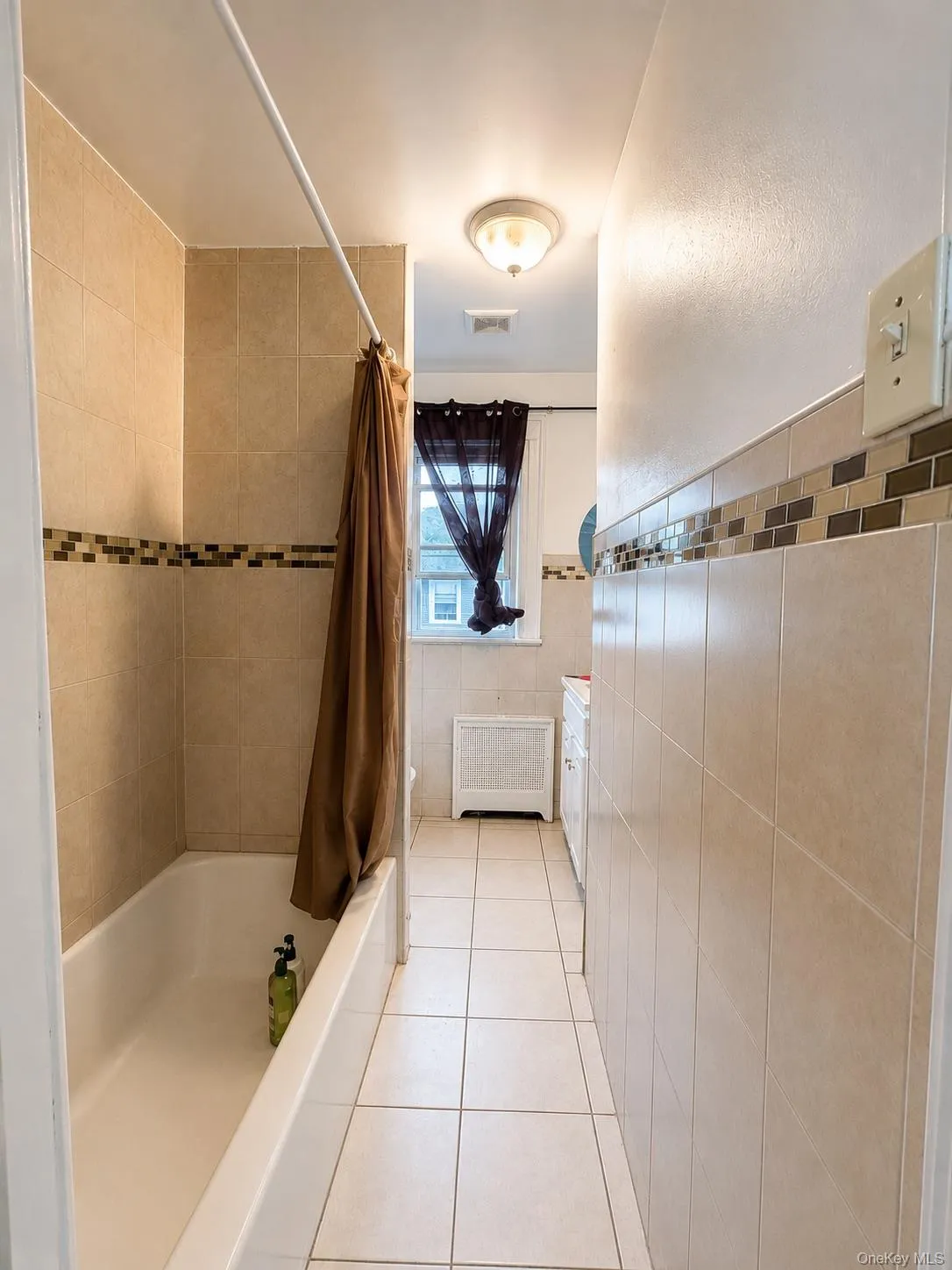 2nd Floor Full Bath 2nd Floor Full Bath