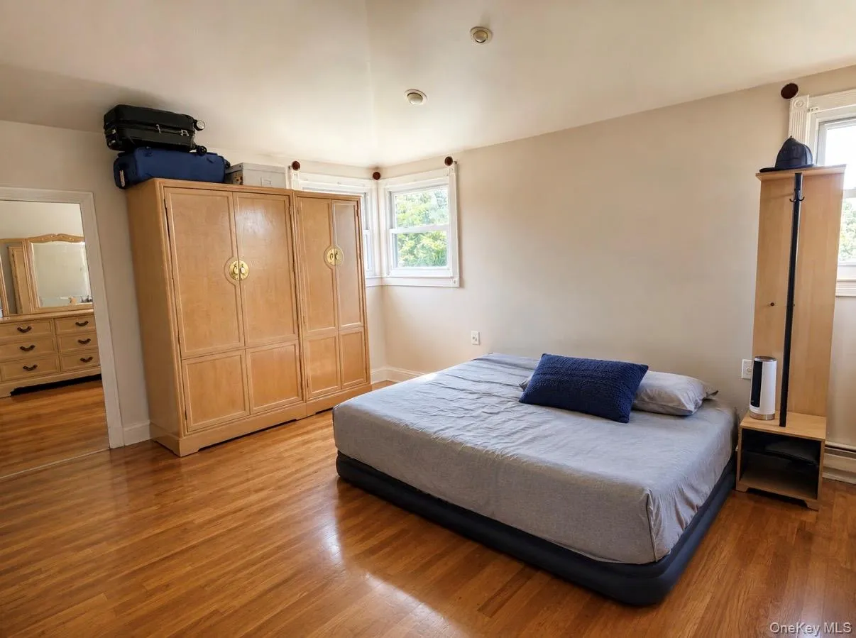 83 Bud Lane, Hempstead, NY, 3 Bedrooms Bedrooms, 7 Rooms Rooms,3 BathroomsBathrooms,Residential,For Rent,Bud,0,1024454 83 Bud Lane, Hempstead, NY, 3 Bedrooms Bedrooms, 7 Rooms Rooms,3 BathroomsBathrooms,Residential,For Rent,Bud,0,1024454